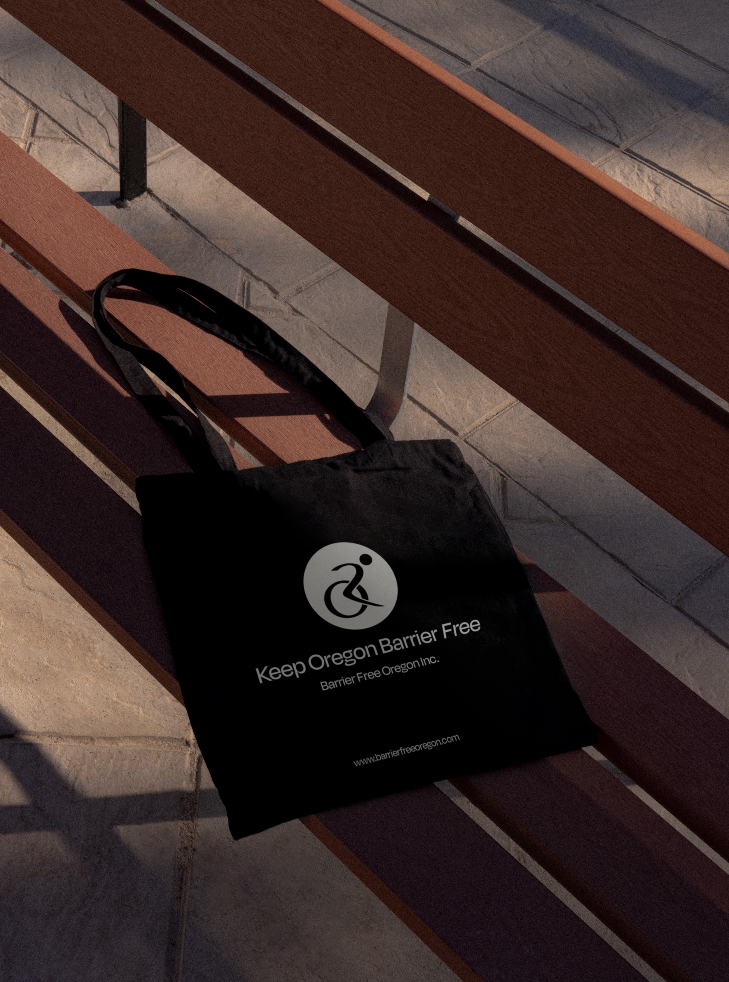 TOTE-BAG-MOCKUP-BENCH.jpeg