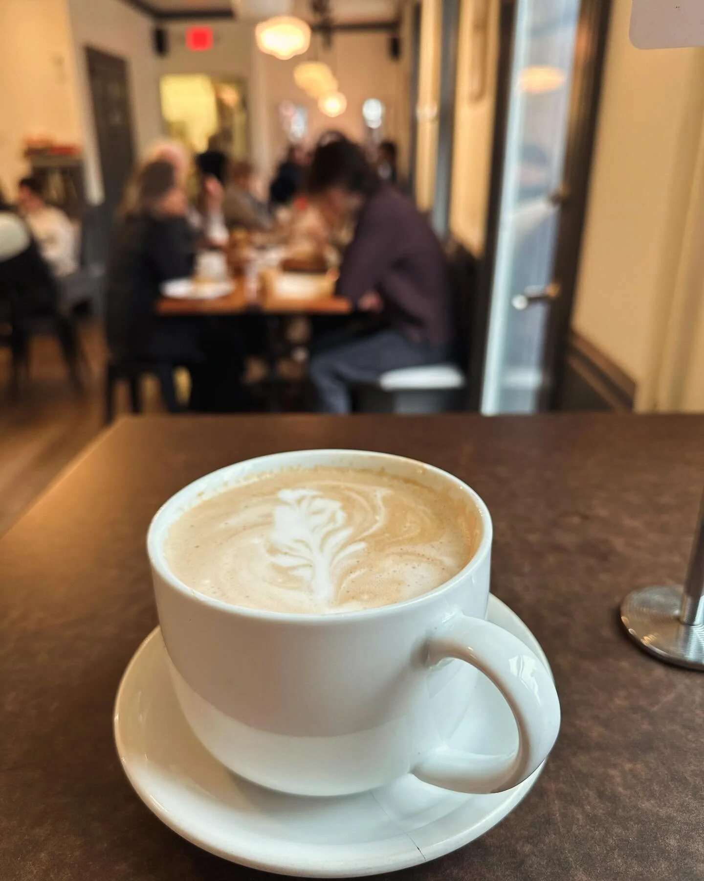 Super Bowl Sunday isn&rsquo;t complete without a cup of coffee! Here are my initial thoughts on Chestnut Hill Caf&eacute; on a 1-5 🌰 scale:

COST: 🌰🌰🌰🌰🌰 

SERVICE: 🌰🌰🌰

TASTE: 🌰🌰🌰

VIBES: 🌰🌰🌰

ALLERGIC REACTION: 🌰🌰🌰🌰 none!

Read mo