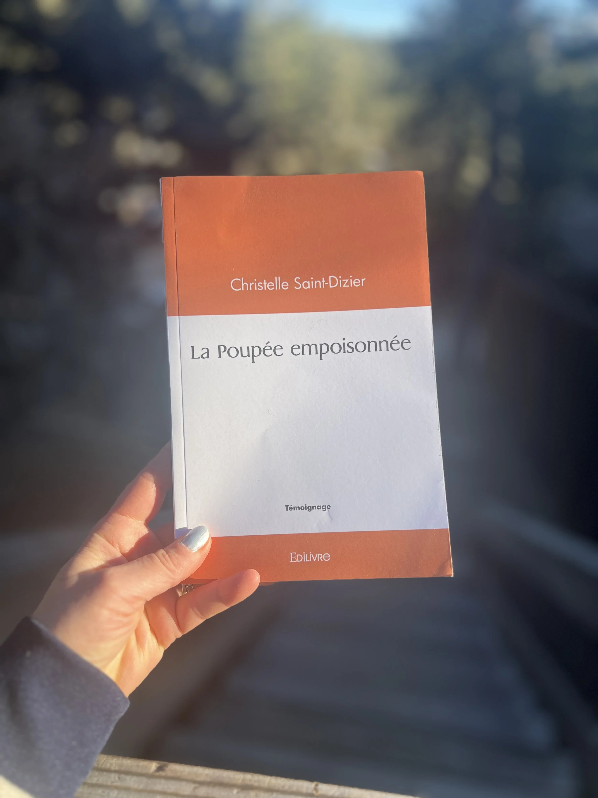 La poupée empoisonnée de Christelle Saint-Dizier