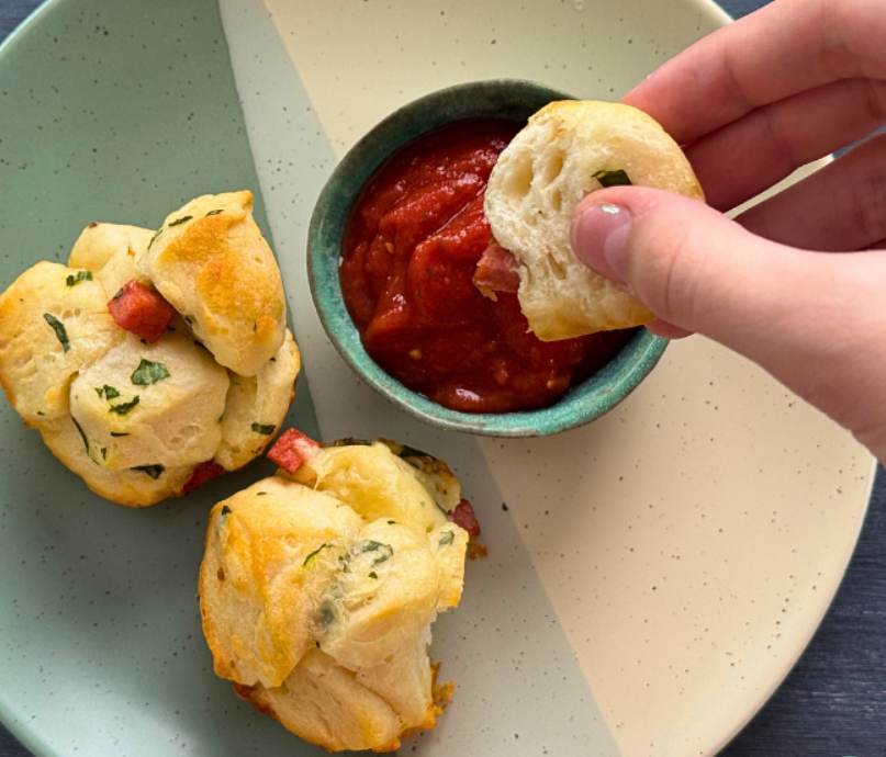 Pull apart pizza bomb 2.png
