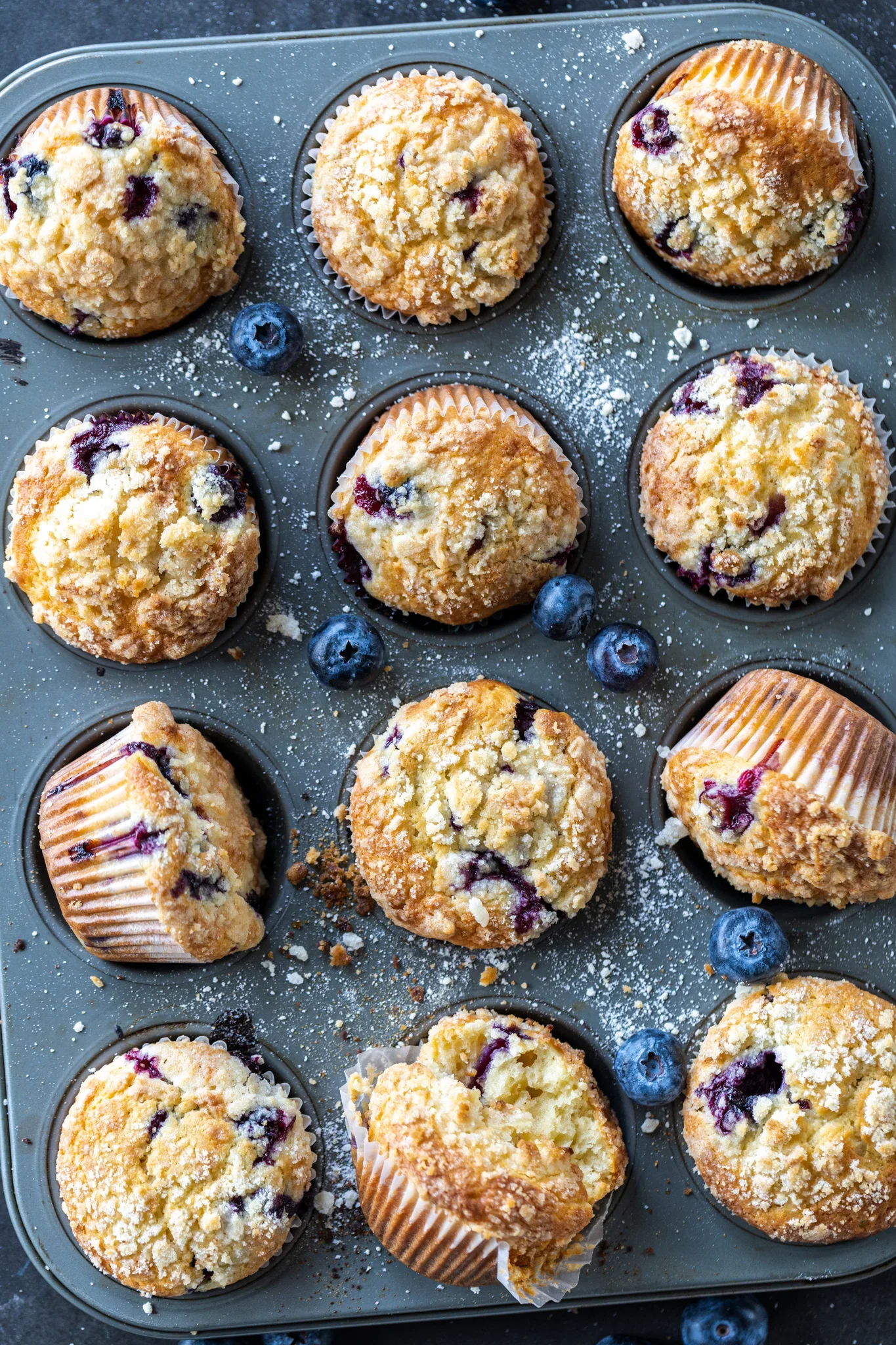 Blueberry-Muffin-015.webp