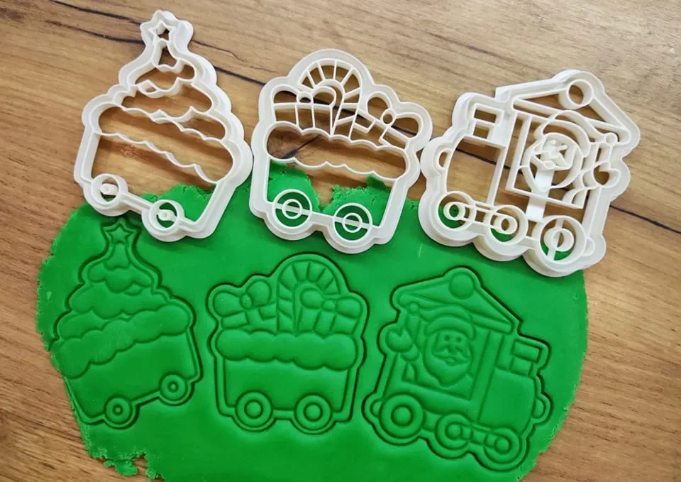 Christmas Train Cookie Cutters Set.webp