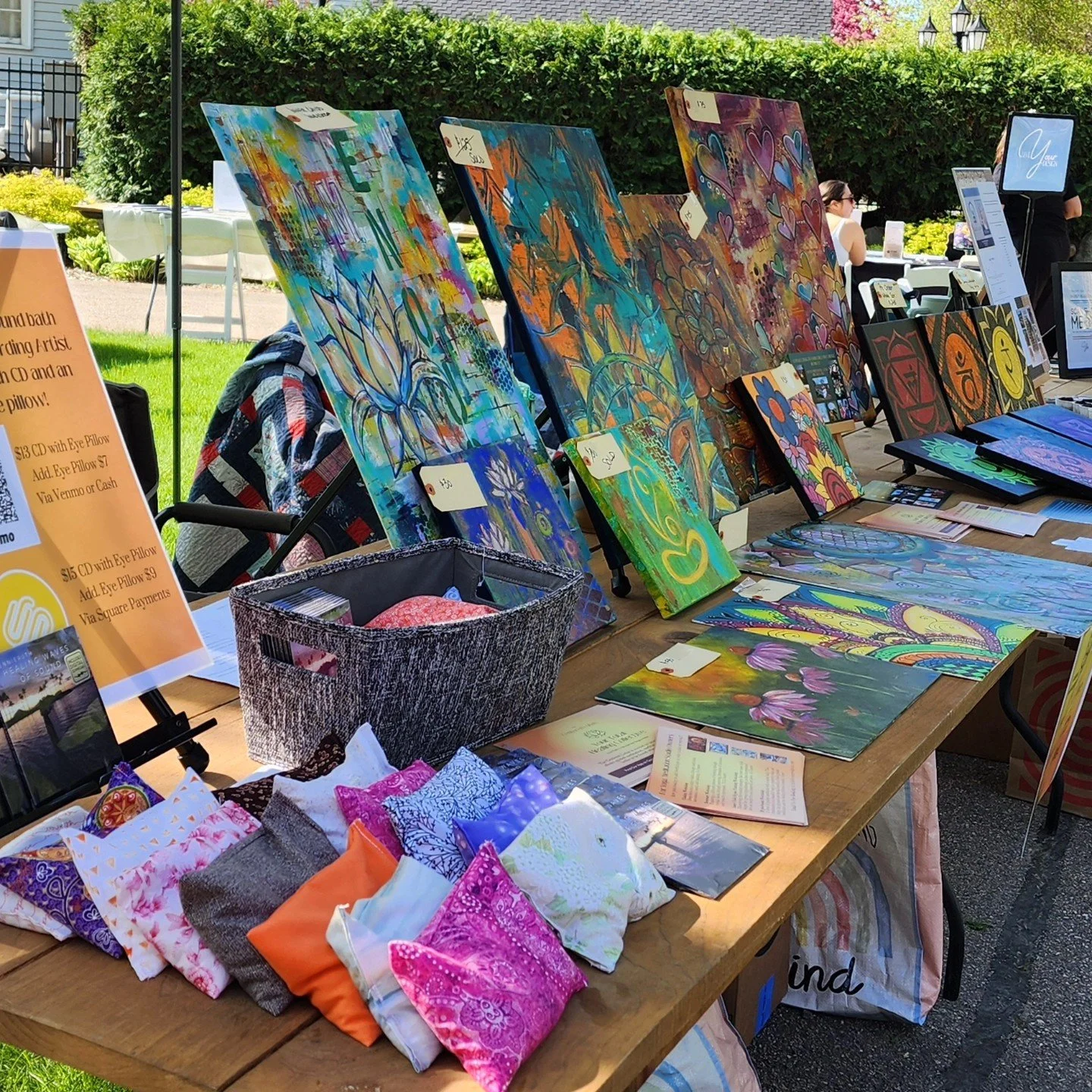Art Fair Jennifer Narr Art.jpg