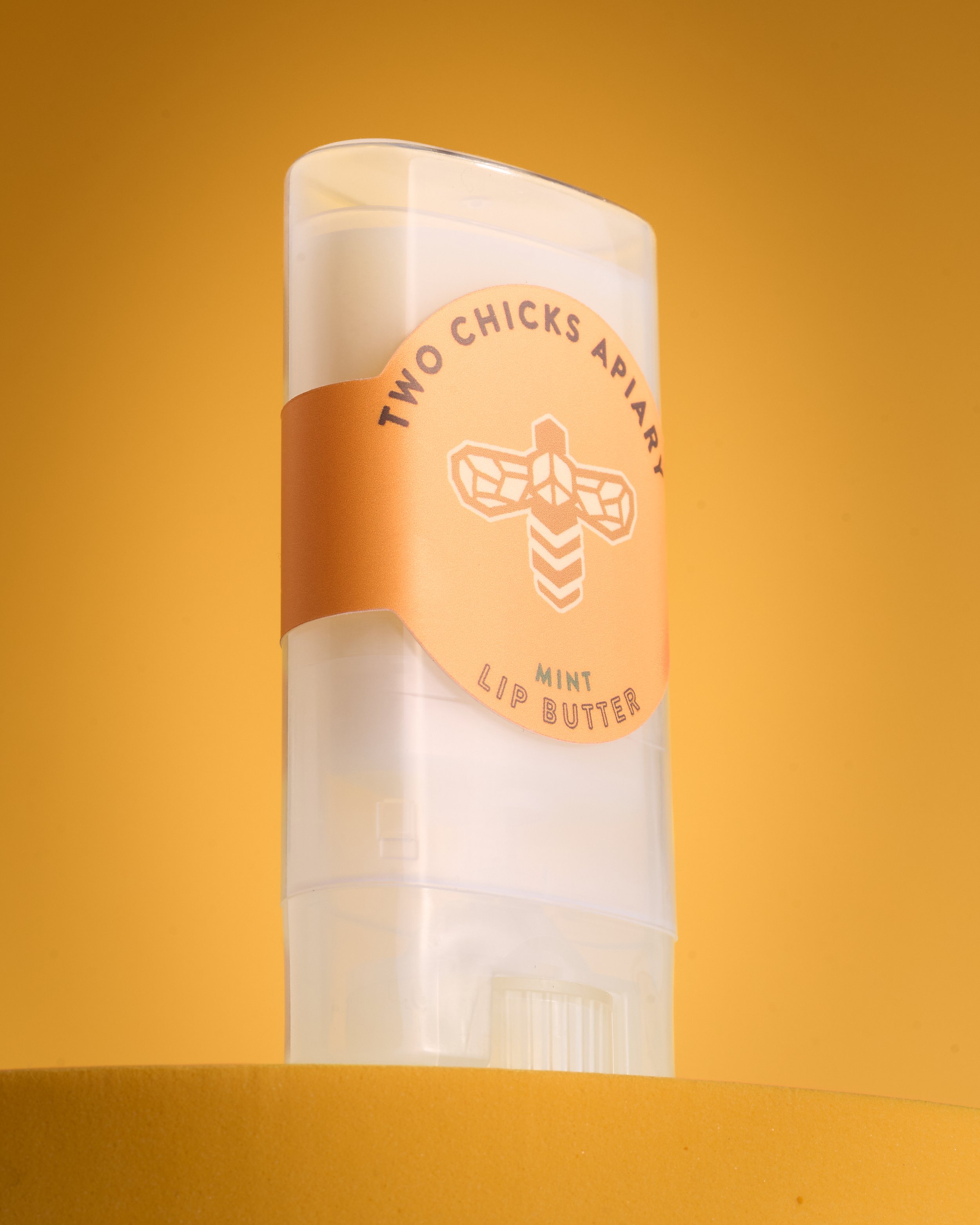 (11_25)TwoChicksApiary_Chapstick_Mint_3Hero.jpg