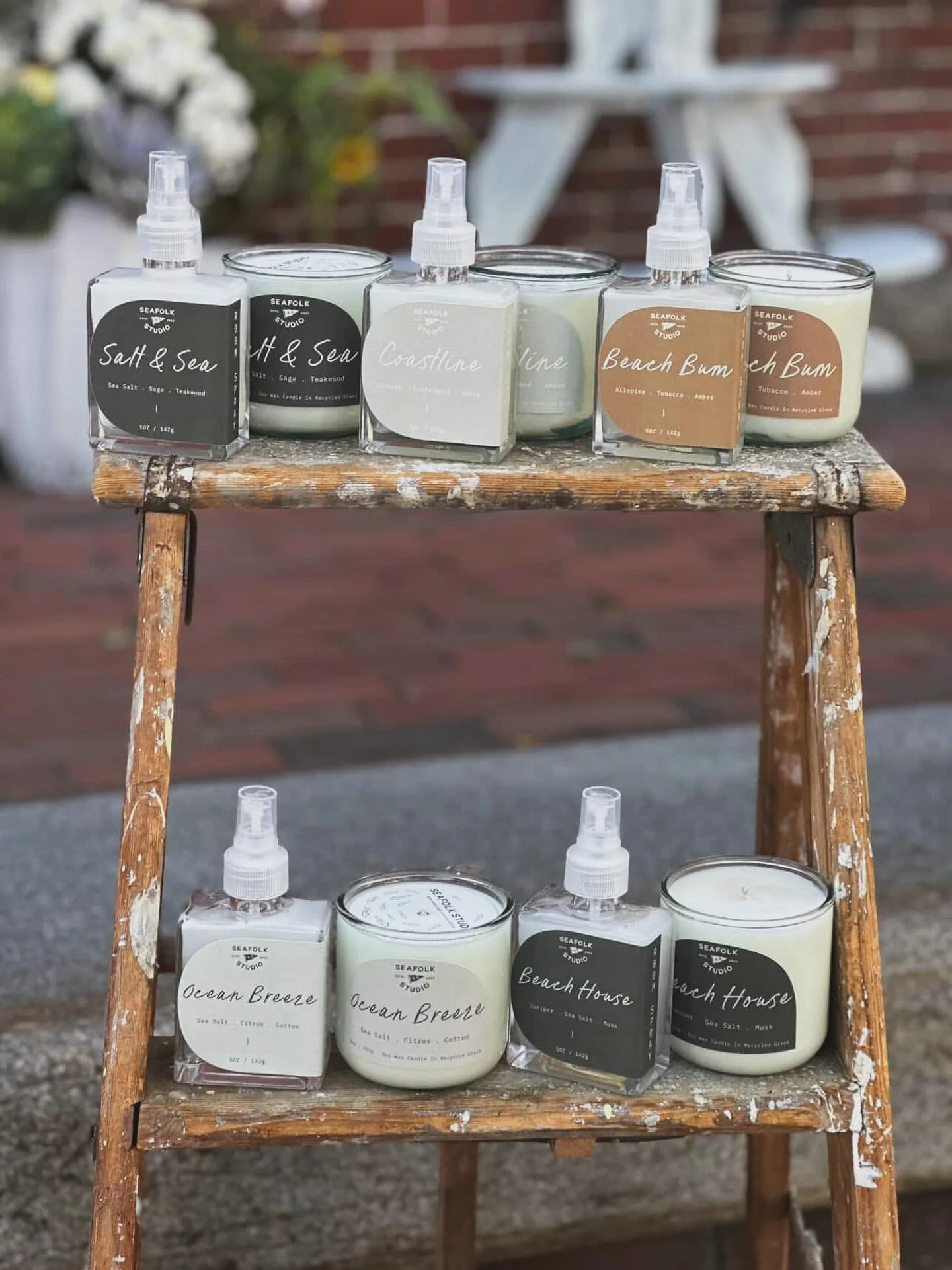 All our room sprays are now available in store at Lee and Co!
✨
&bull;Non-toxic, just like our candles! 
&bull;Instantly refresh any room
&bull;Spritz on linens for a just-washed scent
&bull;Safe around the whole family
&bull;Available in all our sig
