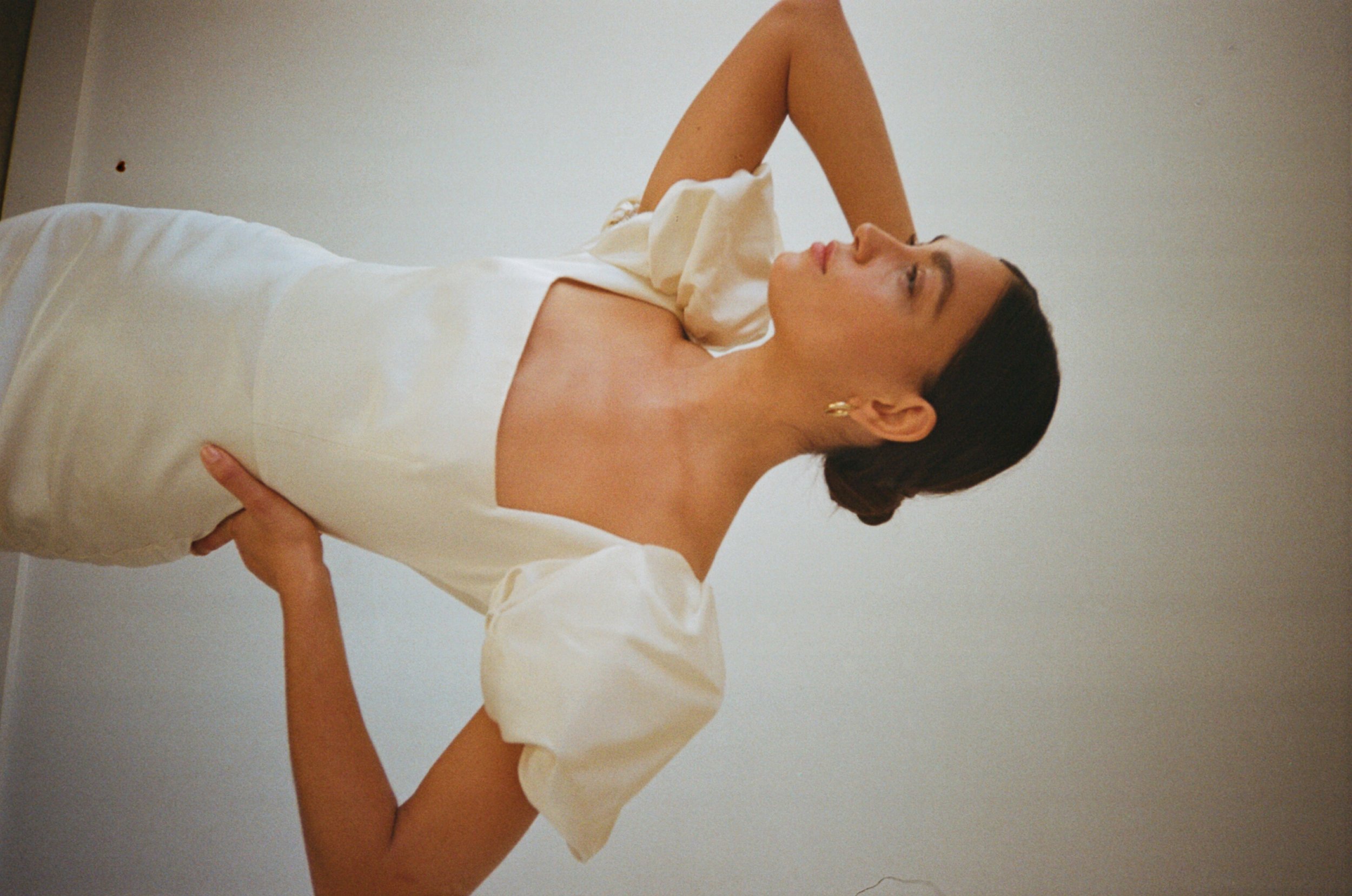 Otto-Clover-London-The-Briderie-Puff-Sleeve-Wedding-dress.JPEG
