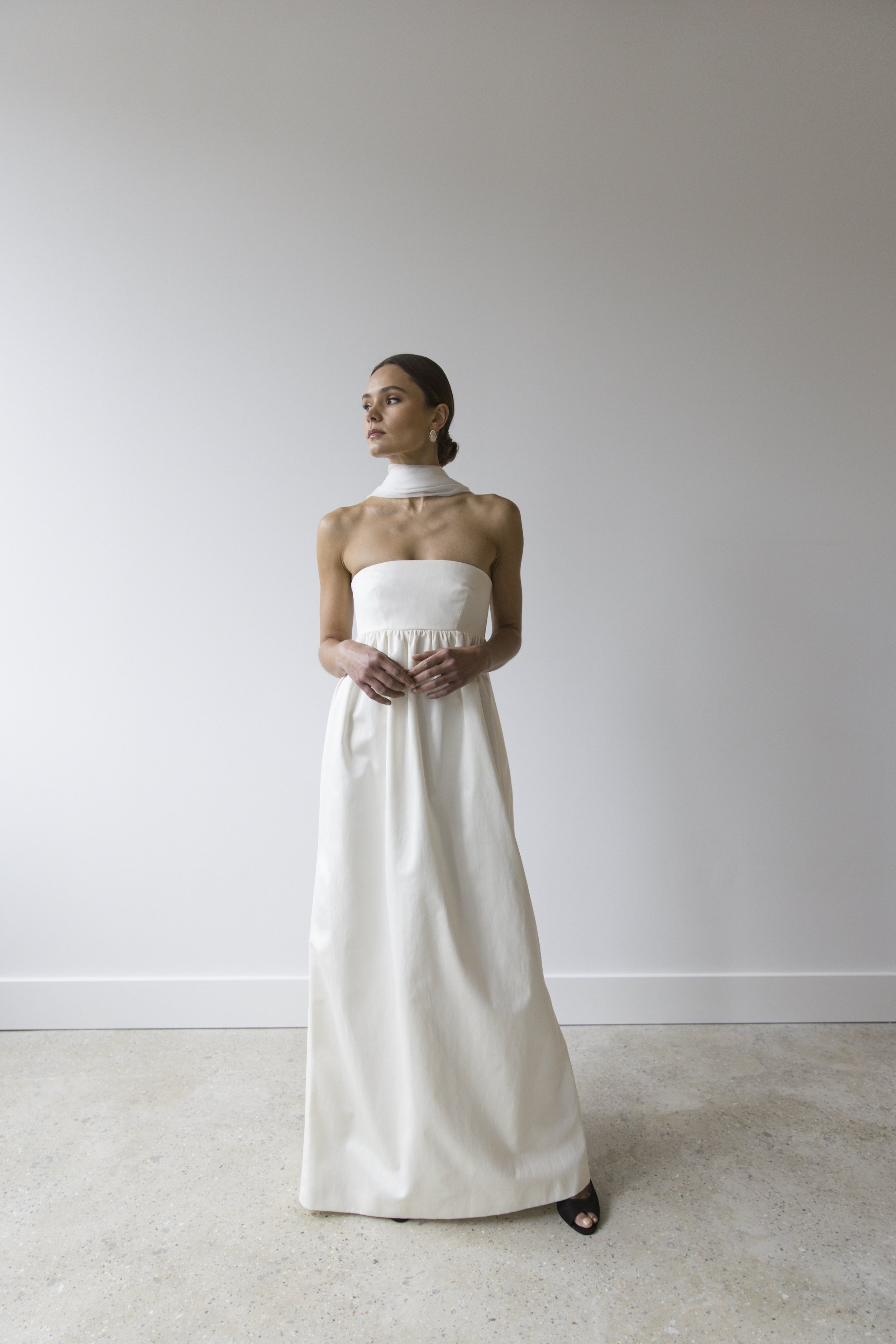 olive-clover-london-the-briderie-kent-strapless-wedding-dress-5.JPEG