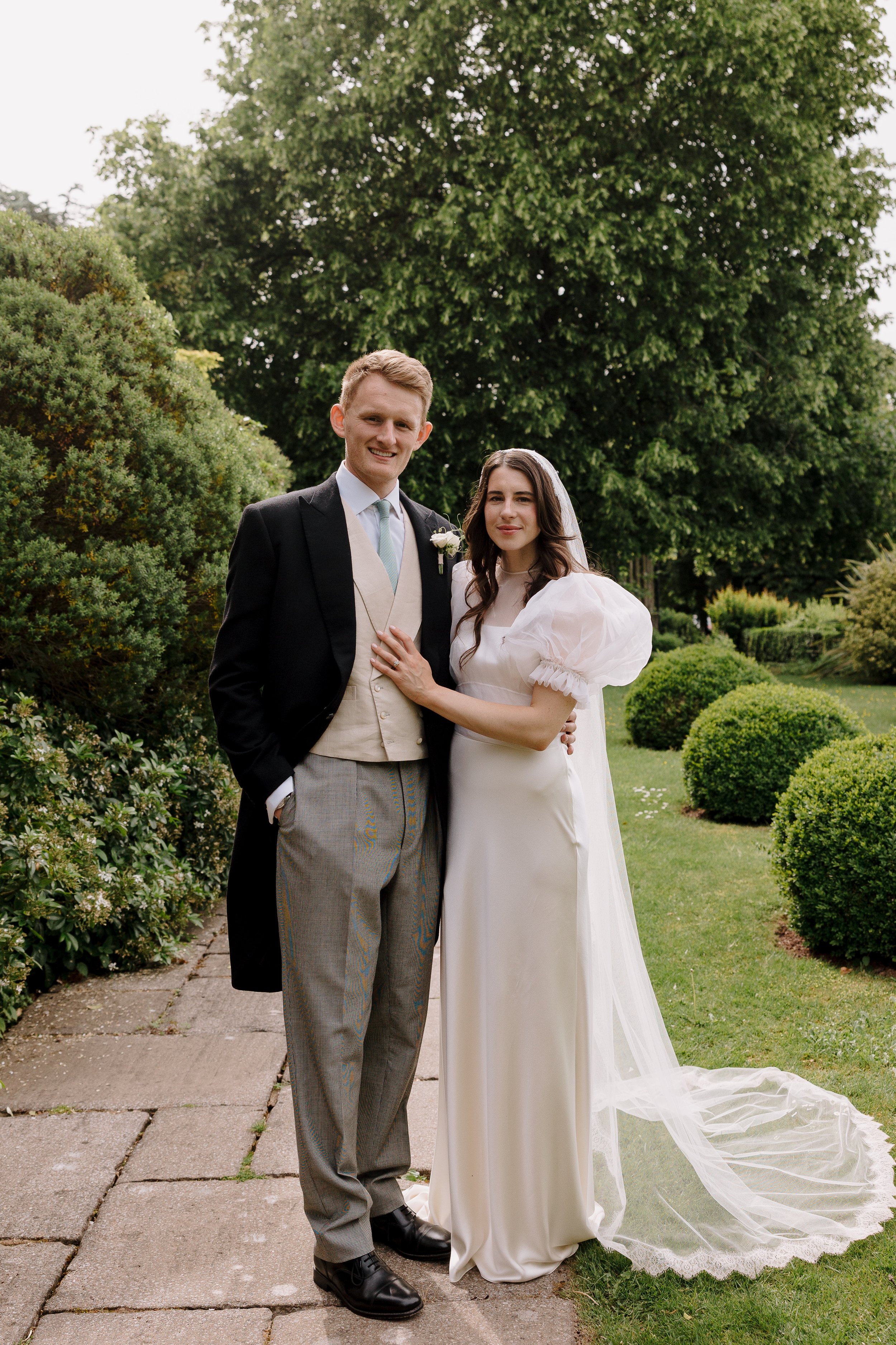 EMMIE_CLARA_UNBRIDLED_BRIDERIE_KENT_WEDDING_DRESS_2.JPG