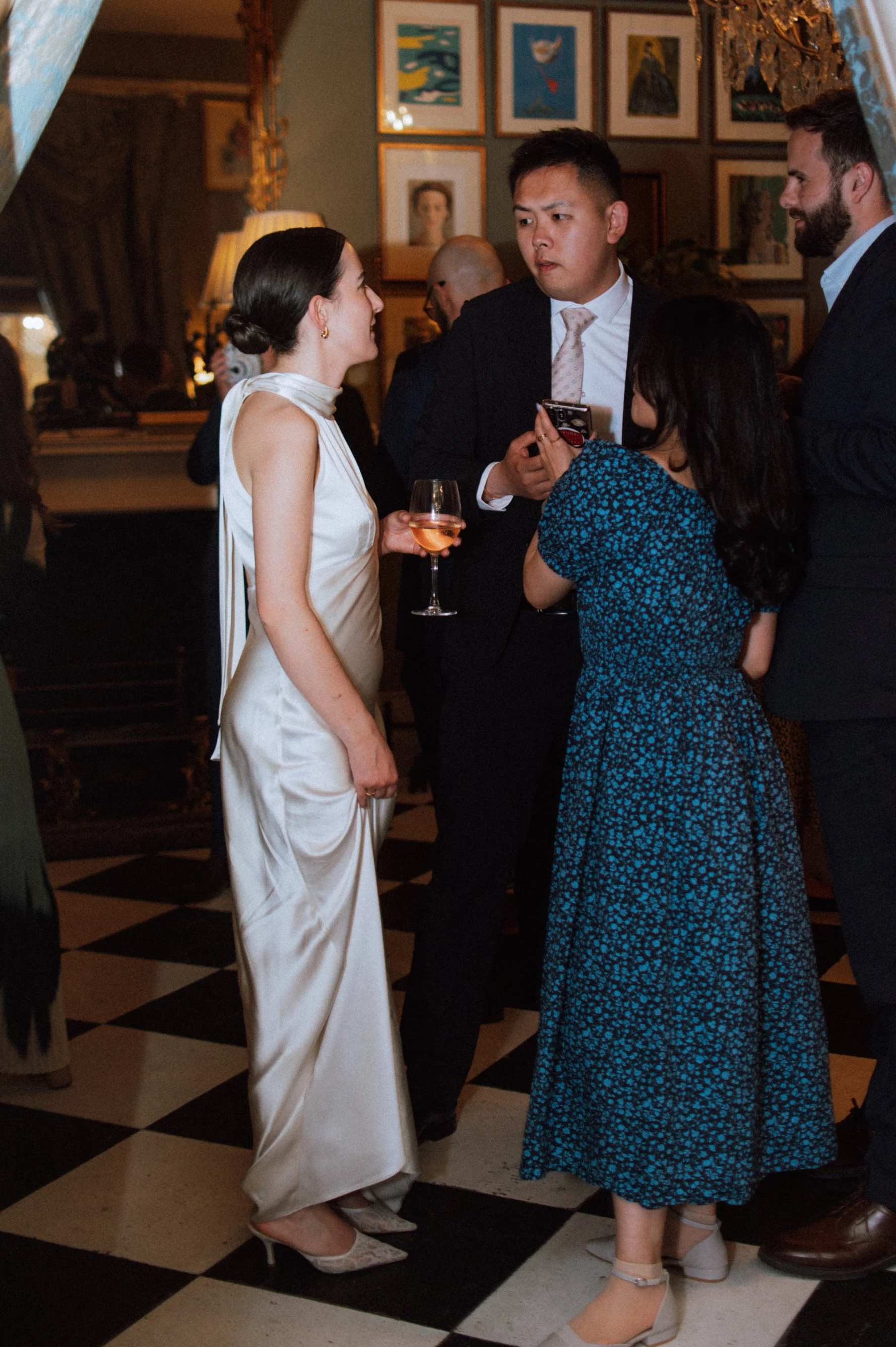 THEA_UNBRIDLED_HALTER_WEDDING_DRESS_BRIDERIE_TUNBRIDGE_WELLS_WEDDING_DRESS.png