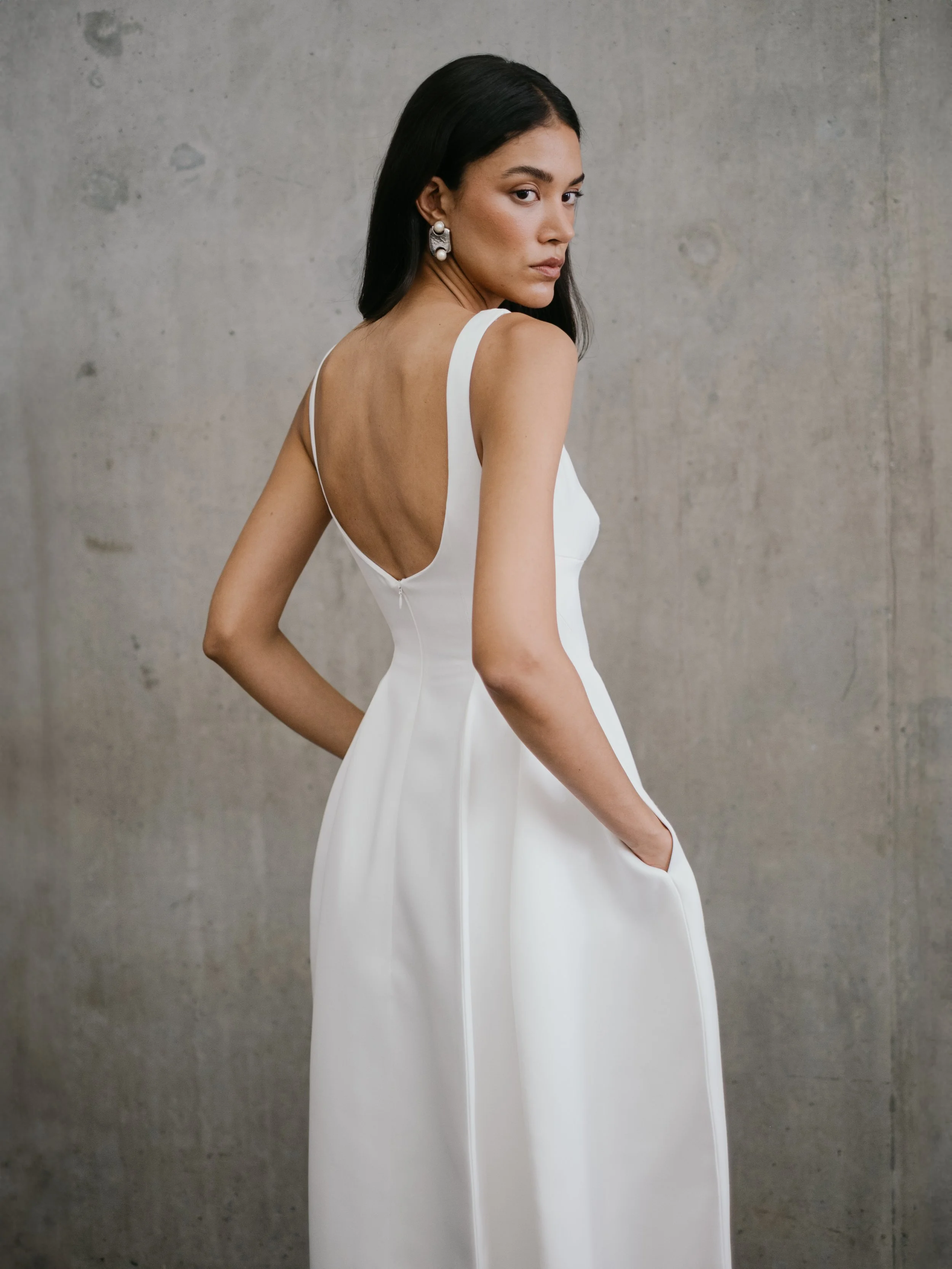 UNBRIDLED-STUDIO-ELODIE-THE-BRIDERIE-TUNBRIDGE-WELLS-WEDDING-DRESS-5.jpg