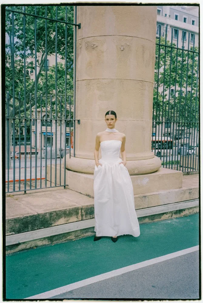 Rolling-in-roses-Titania- Dress-The-Briderie-Tunbridge-Wells-Basque-waist_11.jpg