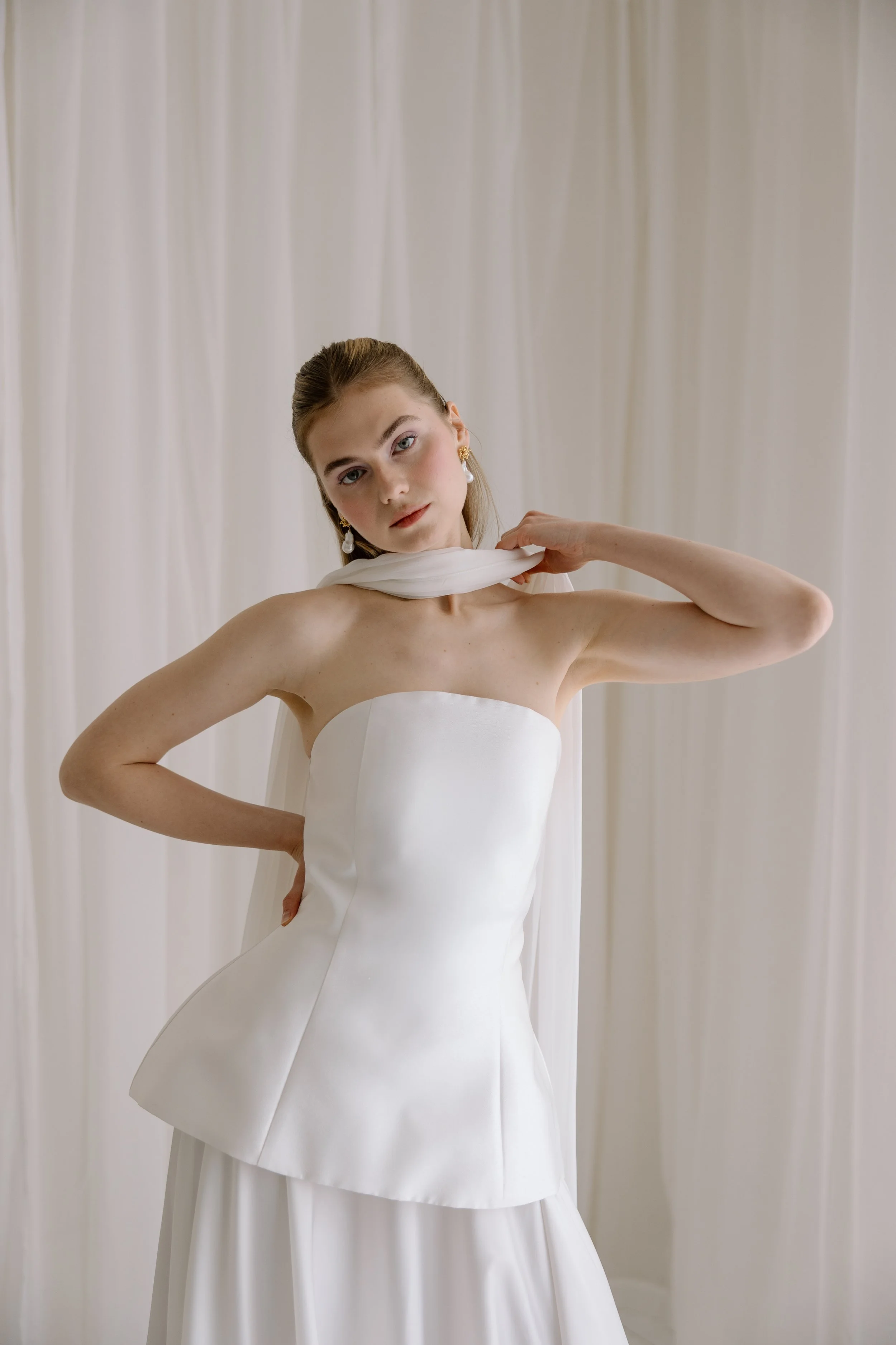 JESSICA-BENNETT-THE-BRIDERIE-BRIDAL-CORSET-KENT-1.jpg