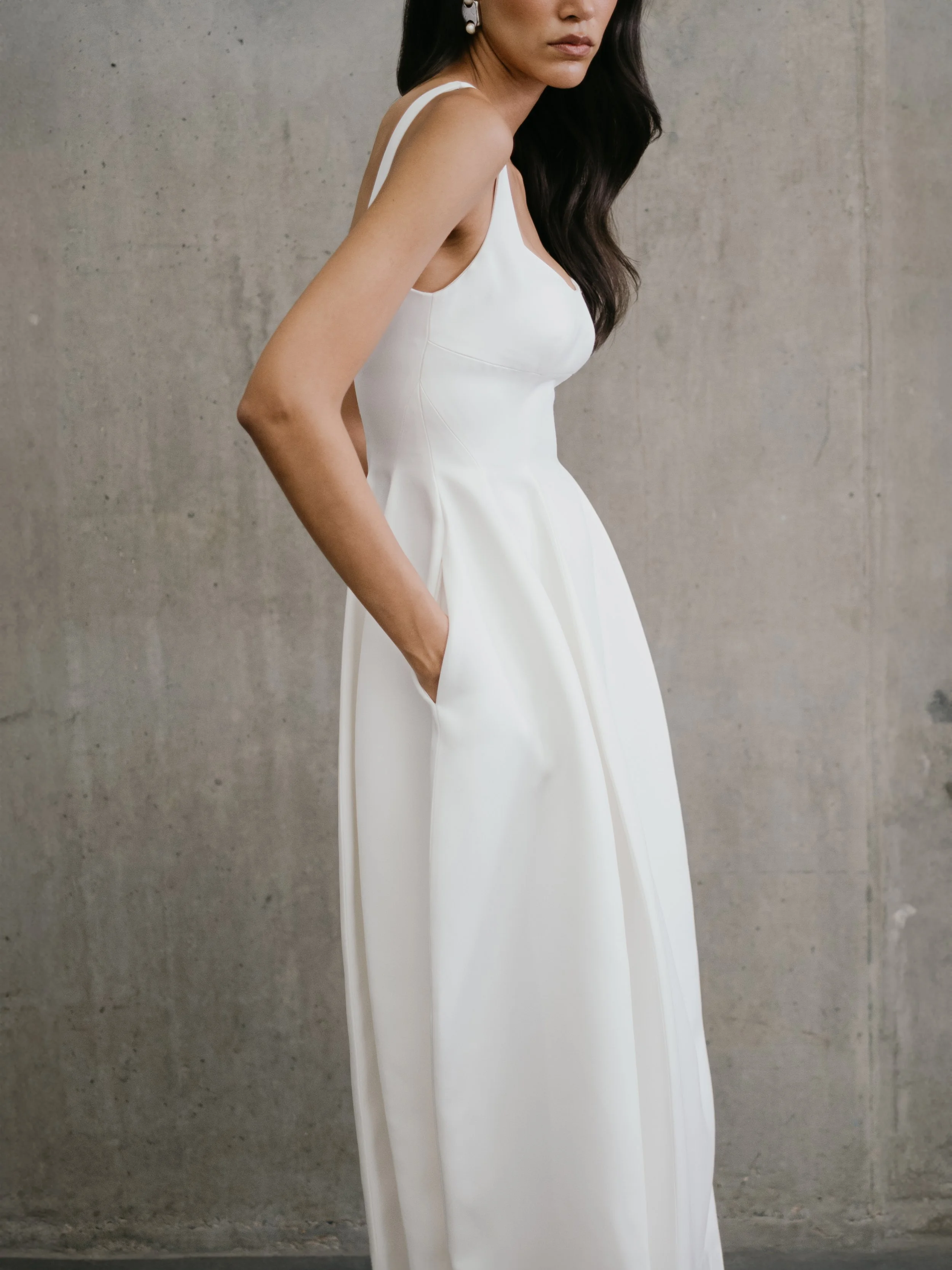 UNBRIDLED-STUDIO-ELODIE-THE-BRIDERIE-TUNBRIDGE-WELLS-WEDDING-DRESS.jpg