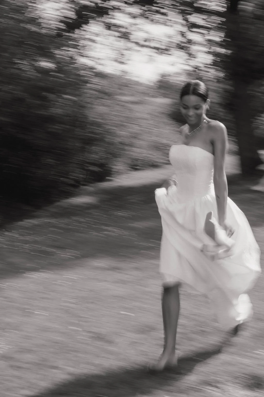 Rolling-in-roses-Titania- Dress-The-Briderie-Tunbridge-Wells-Basque-waist_14.jpg