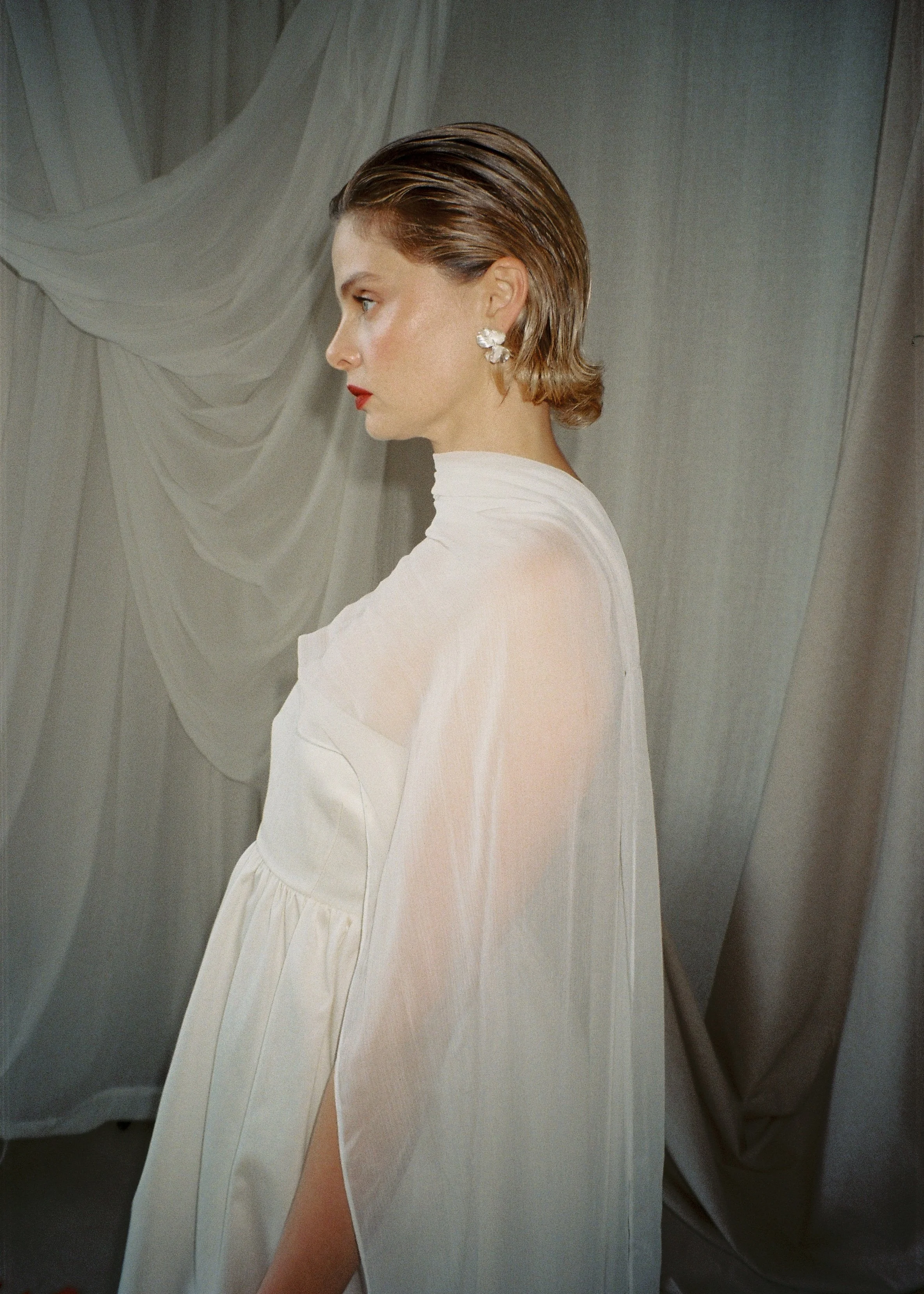 olive-clover-london-the-briderie-kent-strapless-wedding-dress-cape.jpg