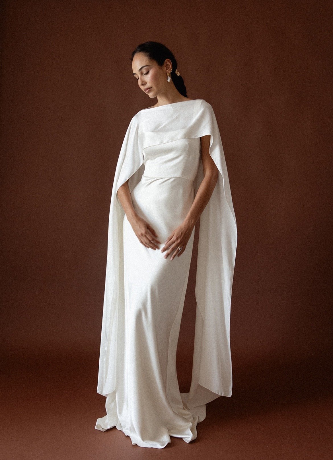 Unbridled-Studio-bridal-cape-The-Briderie-Tunbridge-Wells-1.jpg