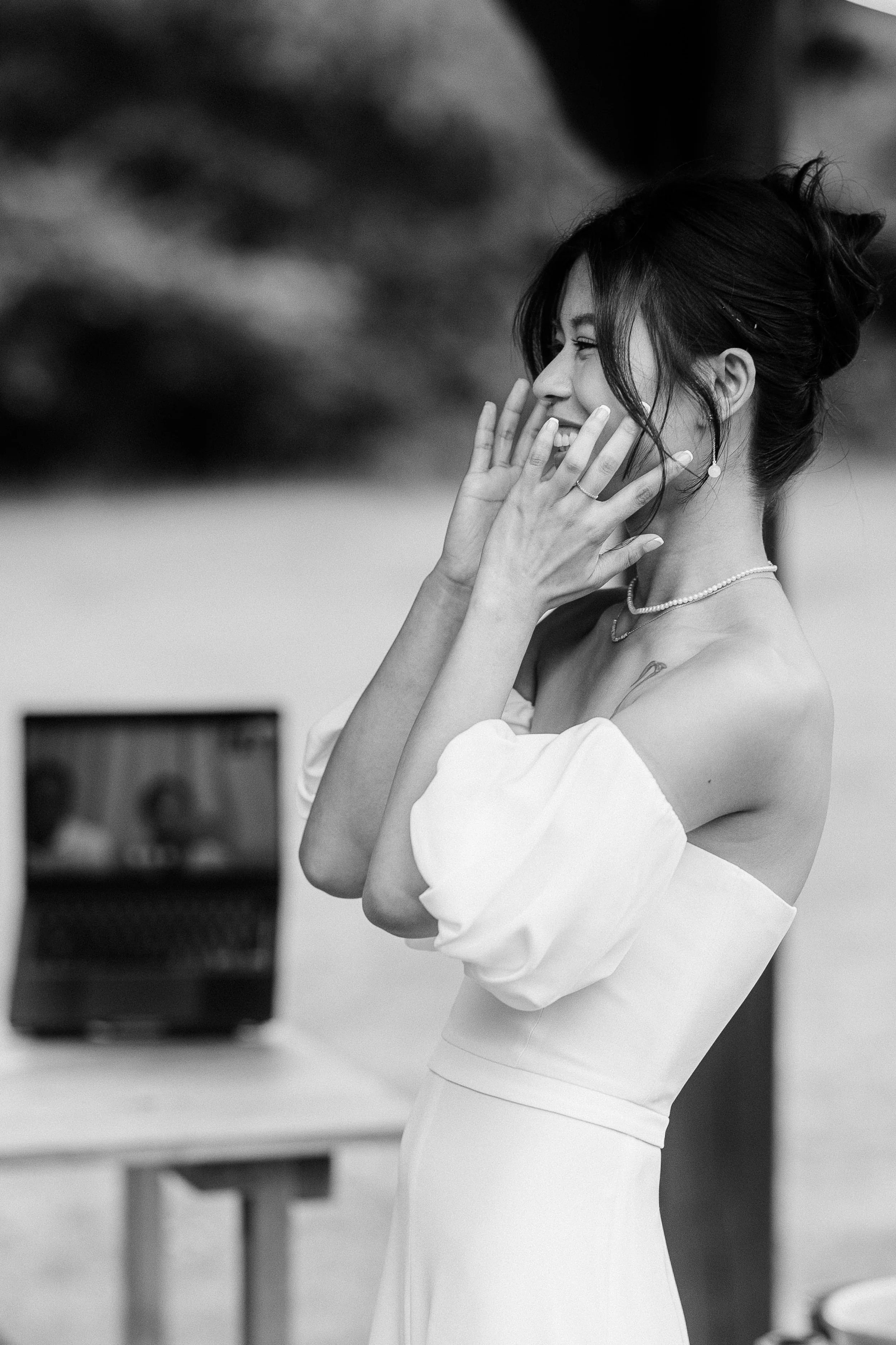 Xiaojing wears Moss