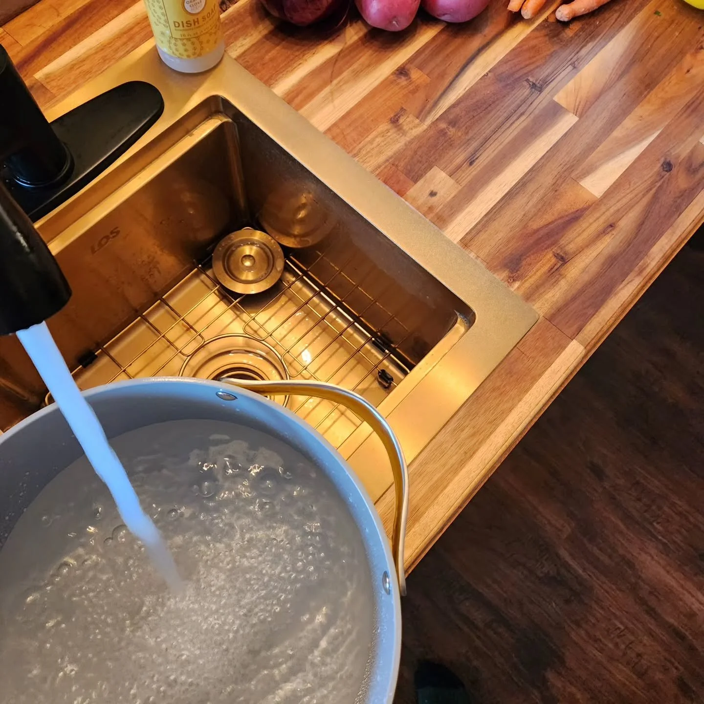 Bevans Services sink and countertop install 🐓