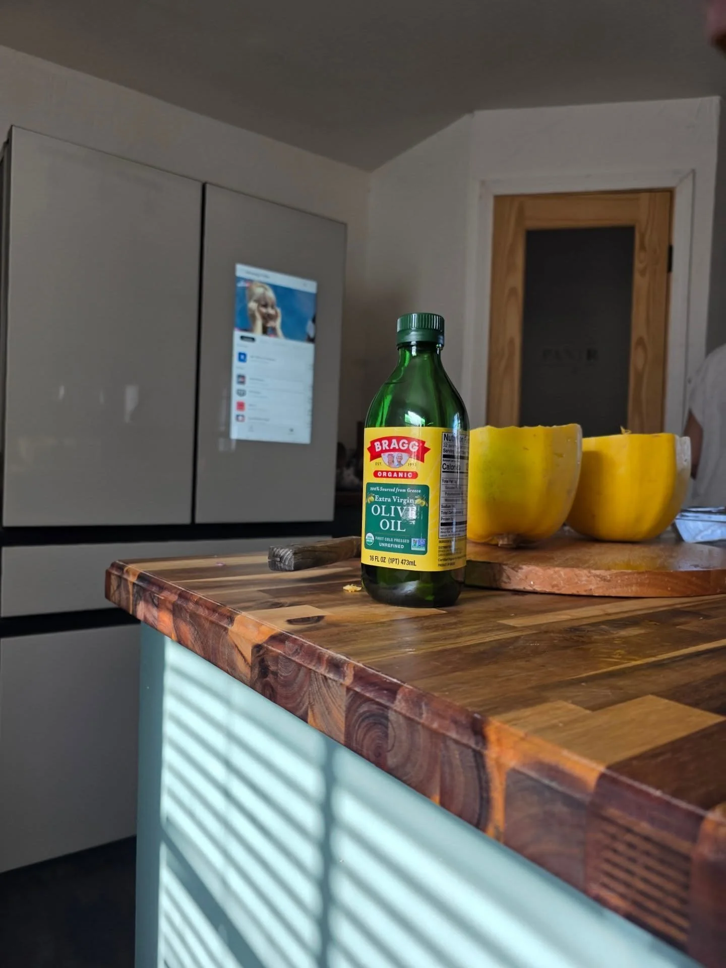 Custom kitchen on a recent new build in #BosqueCounty&mdash; built from the ground up, start to finish. 🔨

Framing, sheetrock, tape, bed, and texture. Water and electric from meter to finish. 

Butcher block countertops hand-finished with food-safe 