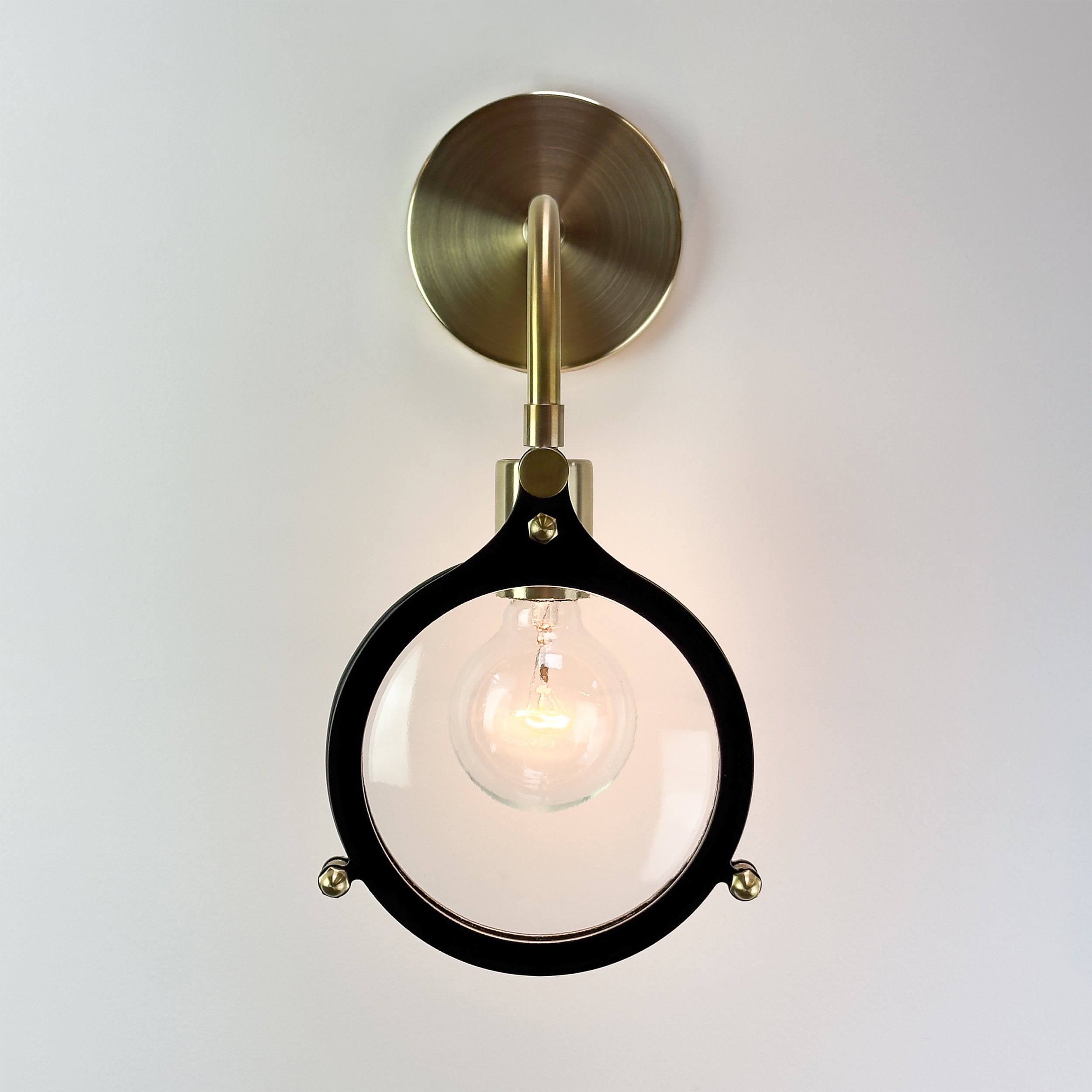 Lens_Sconce_022_1x1_Neptune_Glassworks.jpg