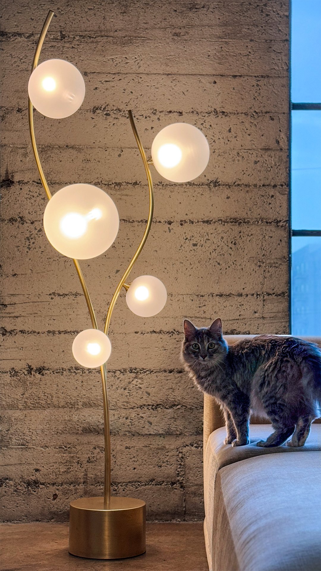 Fibonacci_Floor_Lamp_0132_16x19_Neptune_Glassworks.jpg