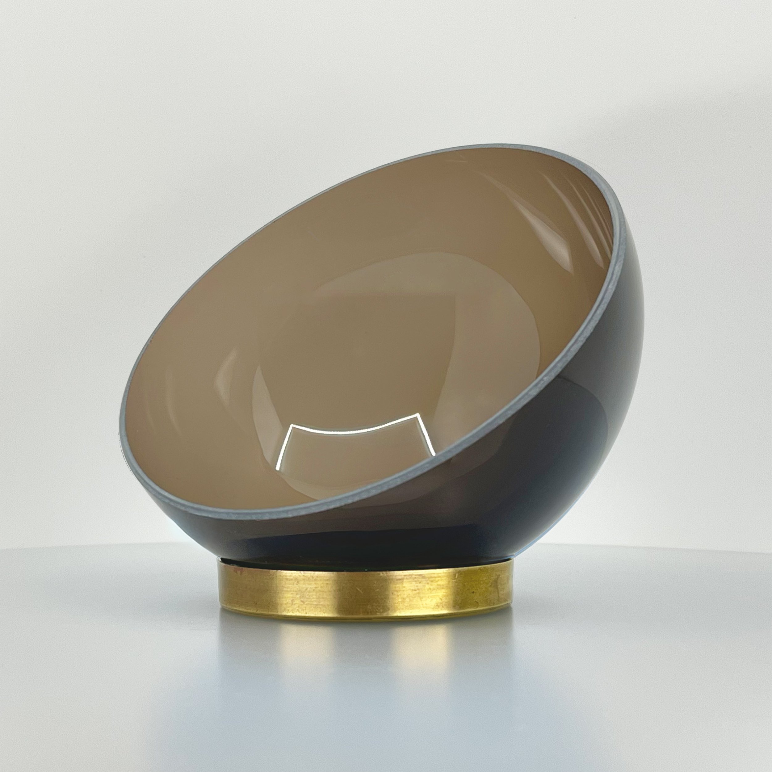 Transparent Bronze glass colorway sample by Neptune Glassworks.