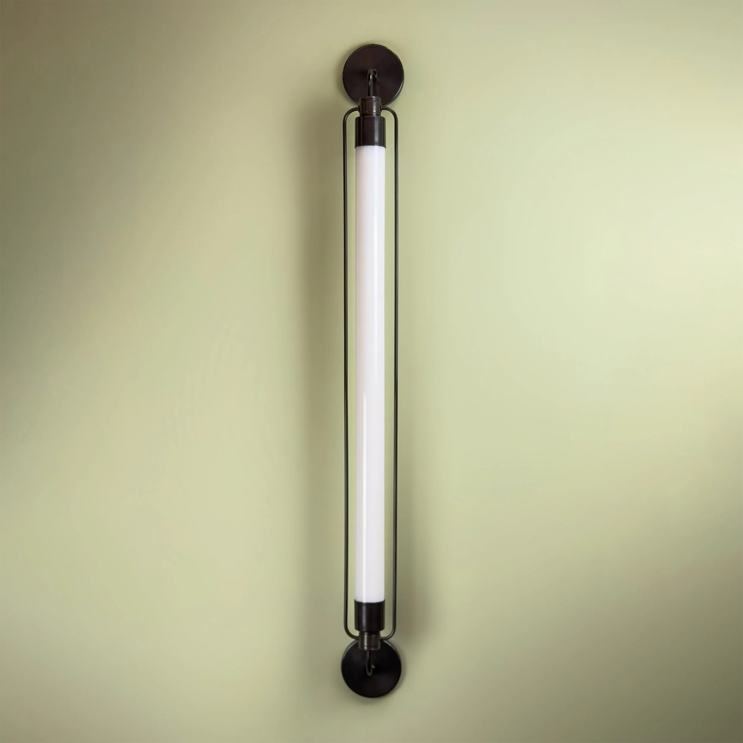 HarpSconce_041_1x1_Neptune_Glassworks.jpg