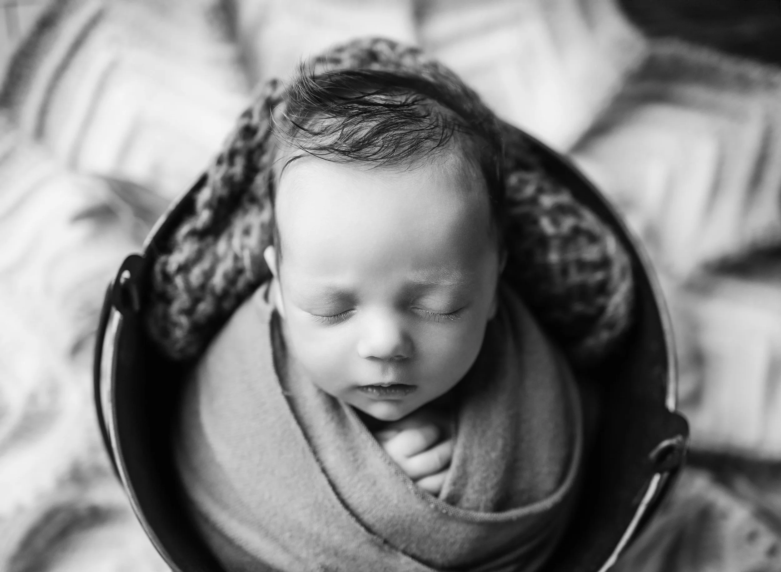 Conrad-Newborn-Session-19-min.jpg