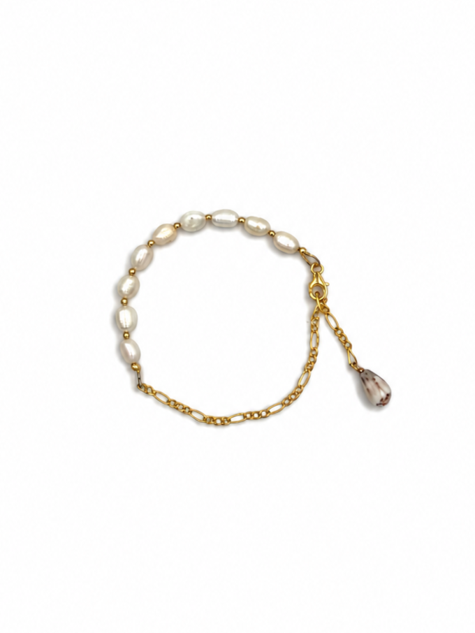 Hapa Bracelet — White Keshi Pearls