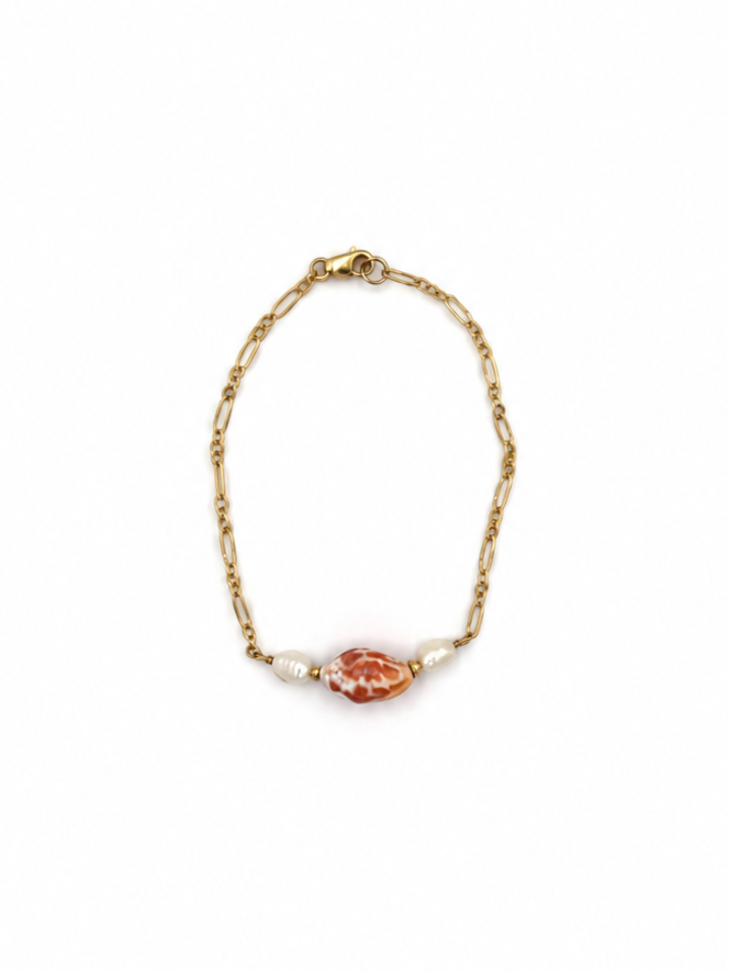 Leilani Bracelet — White Keshi + Miter