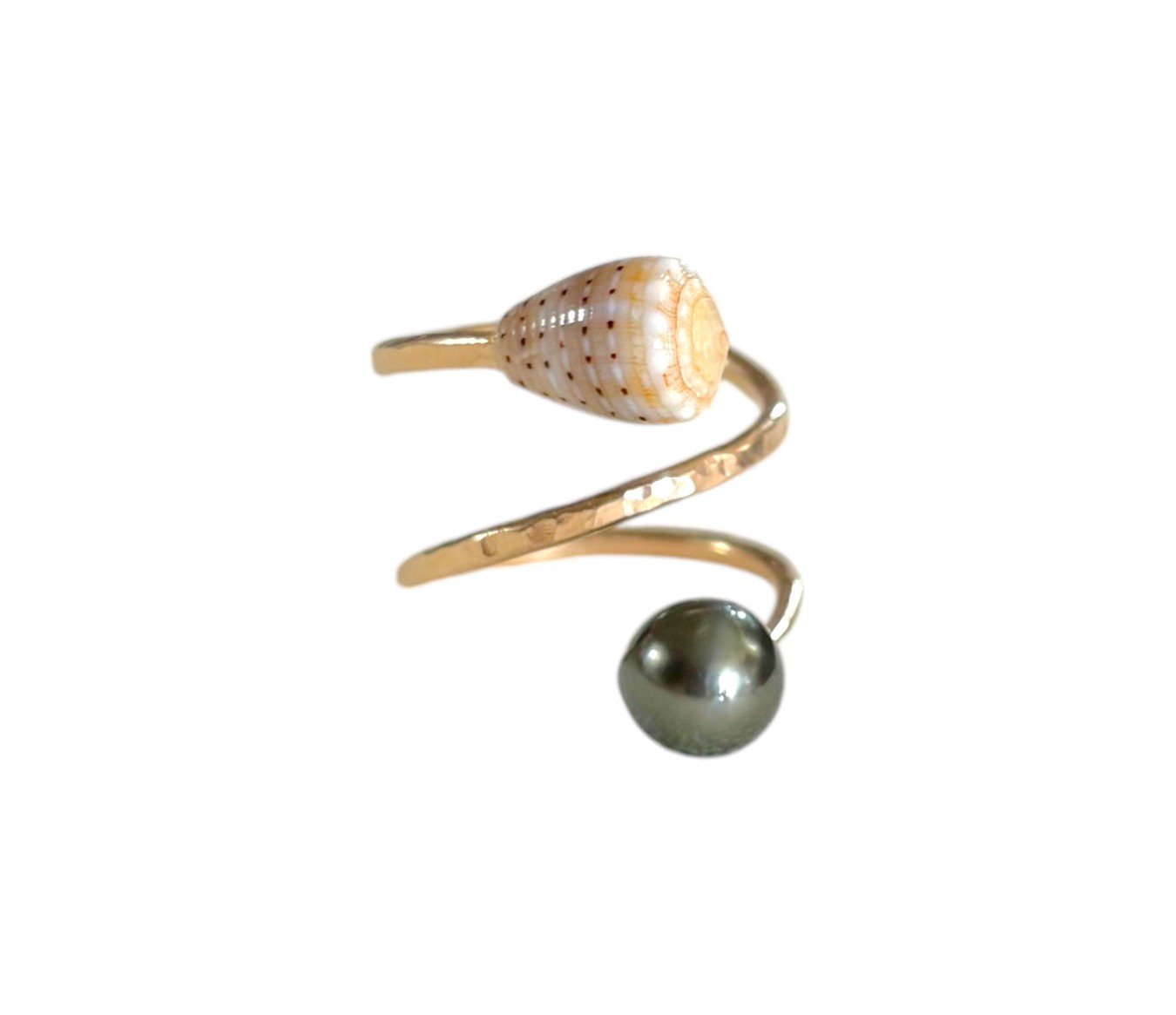 abbreviated cone and pearl ascend ring-Photoroom.jpg