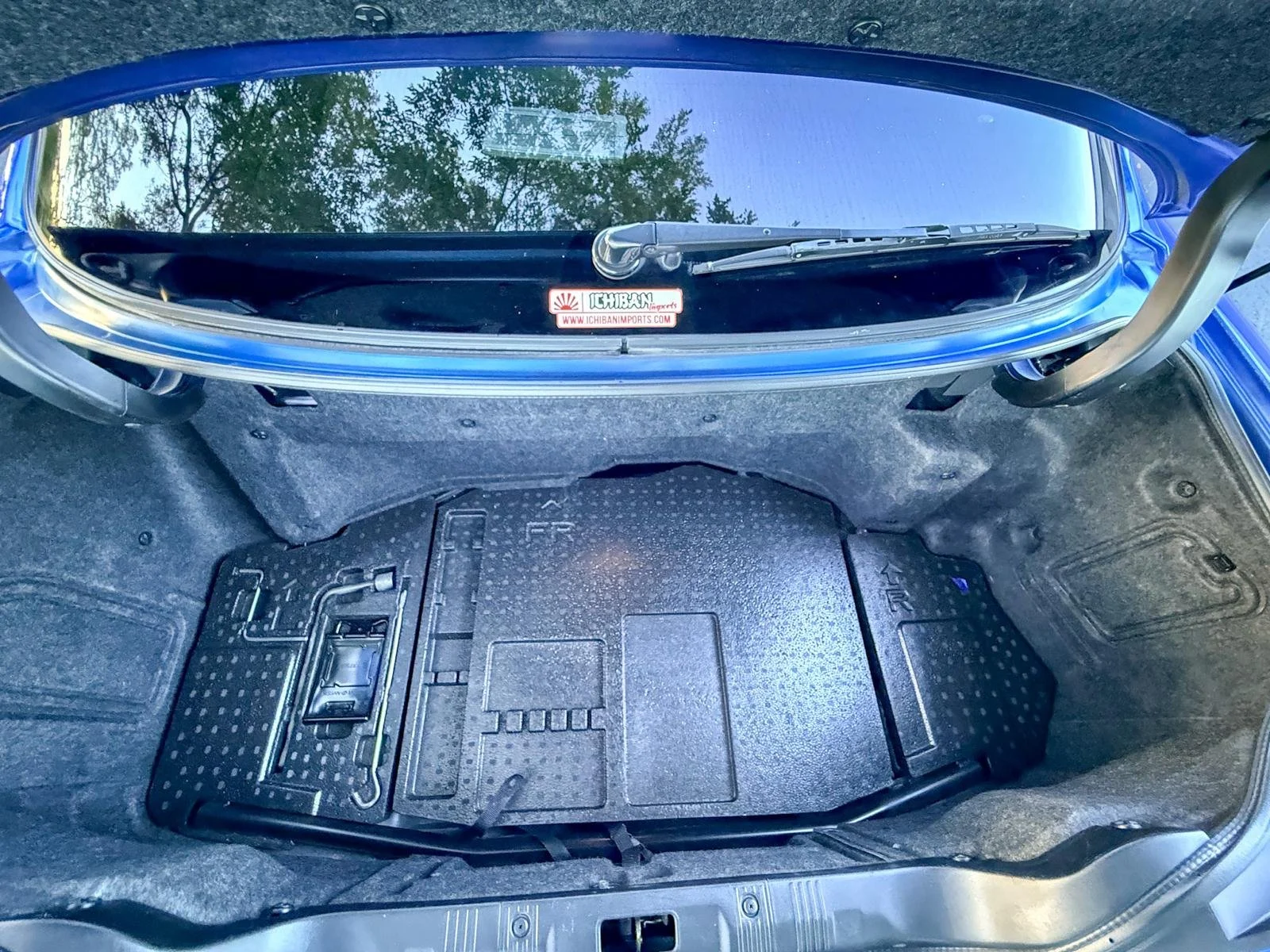 r34_gtr_bayside blue12.jpeg