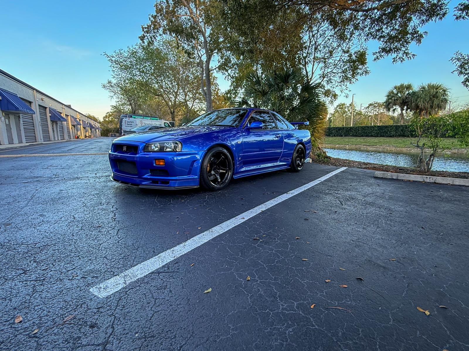 r34_gtr_bayside blue50.jpeg