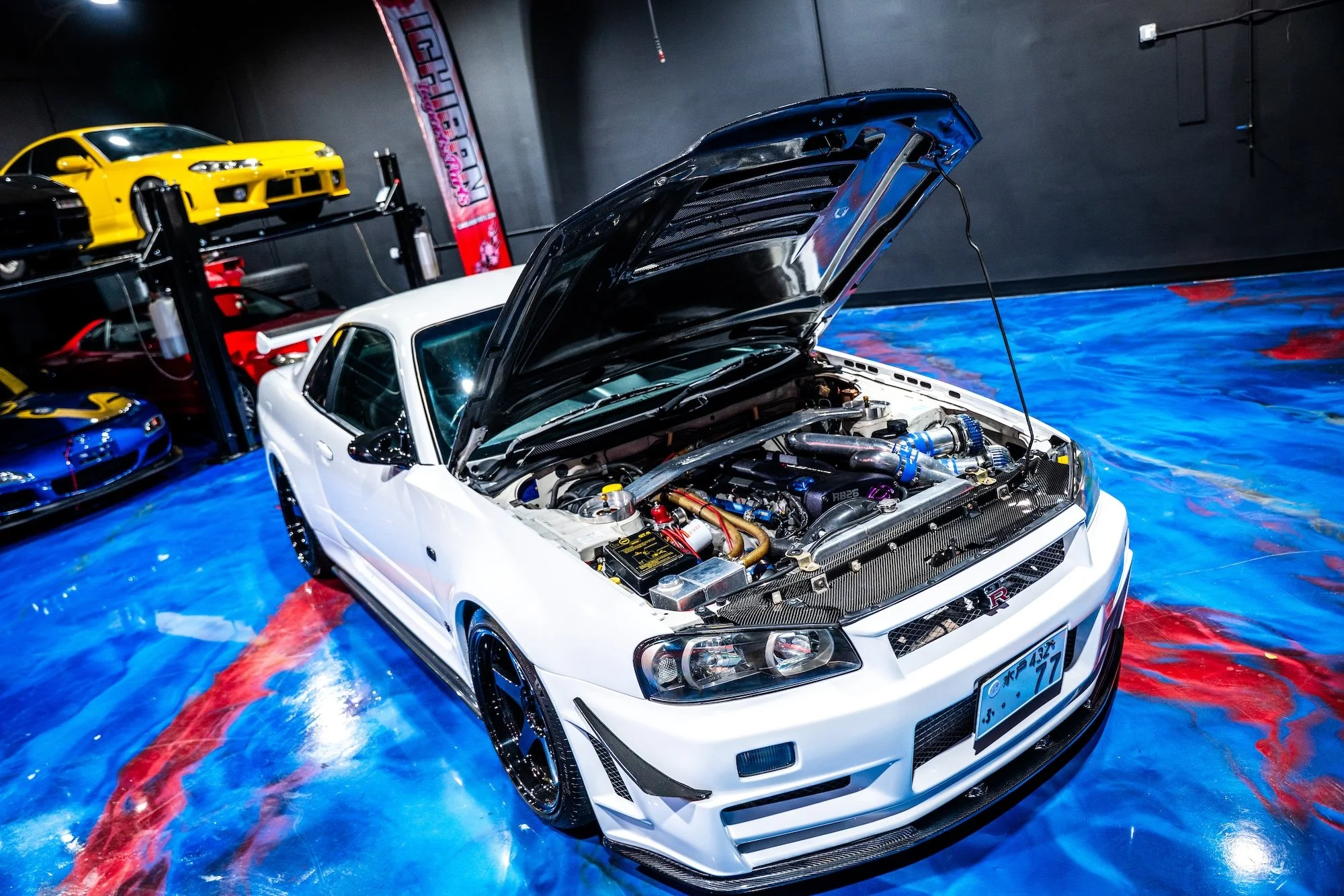 R34GTRHKSCF-37.jpg