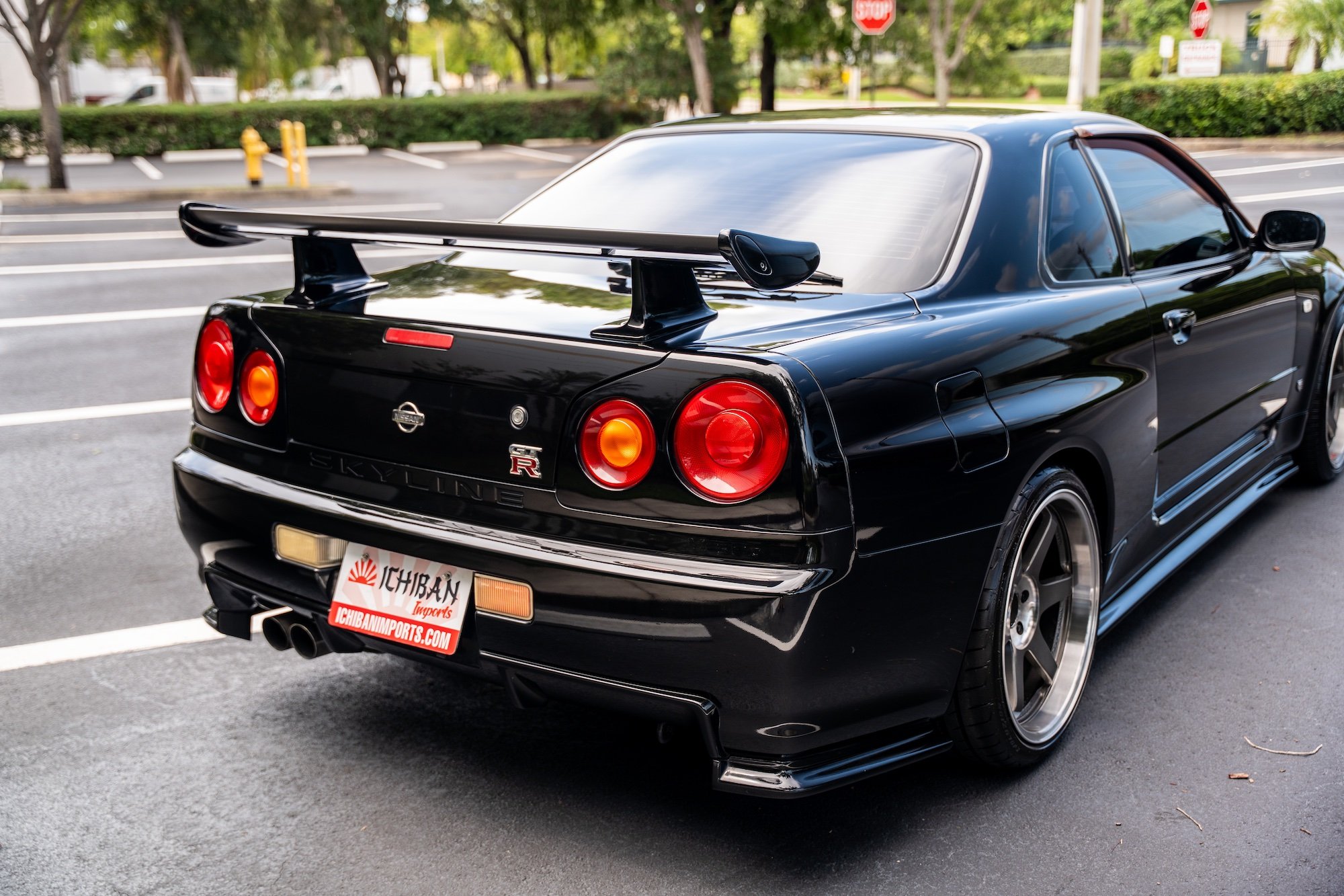 BlackR34GTR-74.jpeg