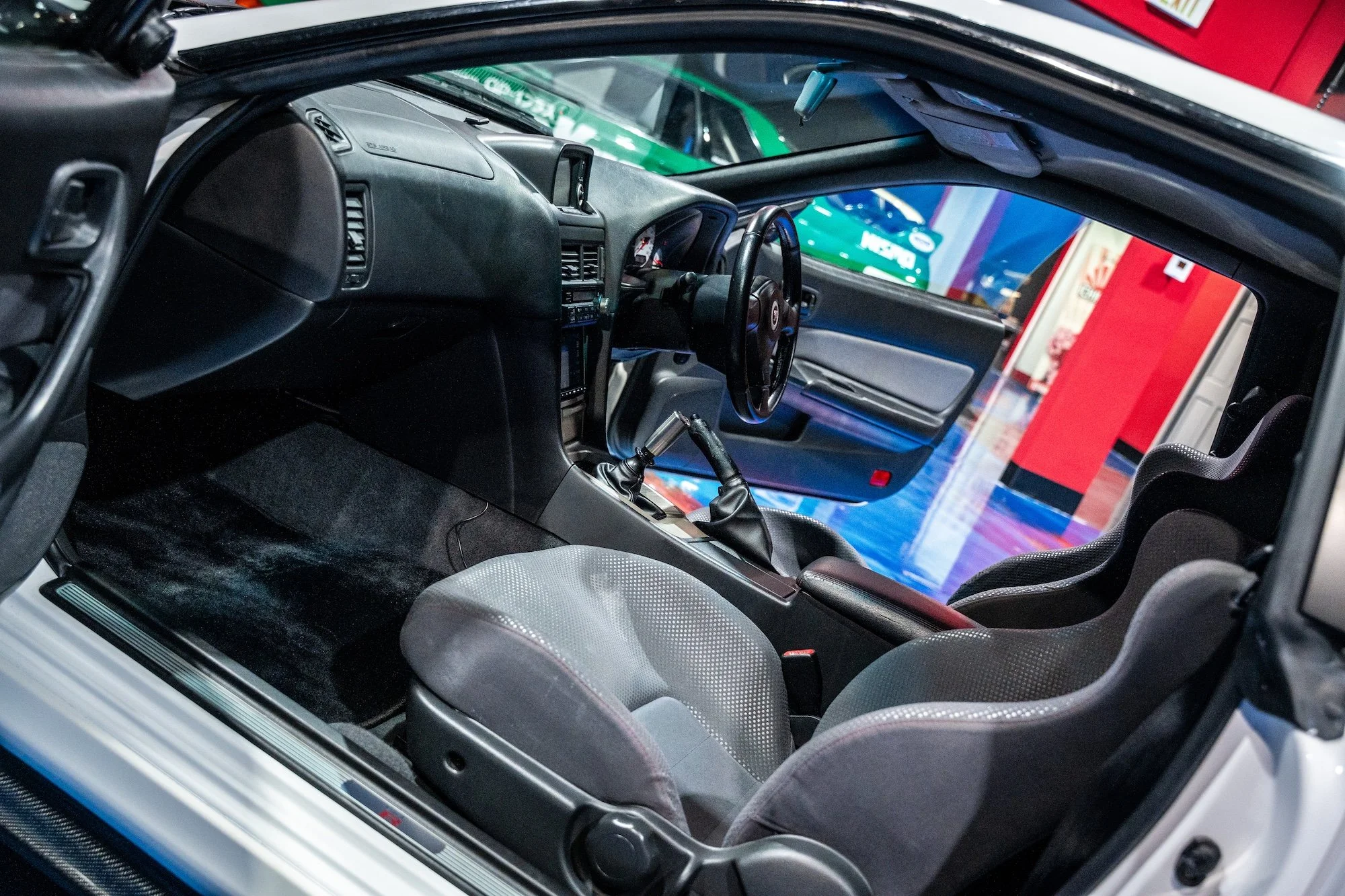 R34GTRHKSCF-67.jpg