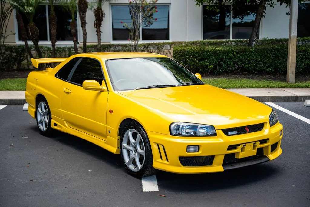 YELLOW34GTT-02.jpg