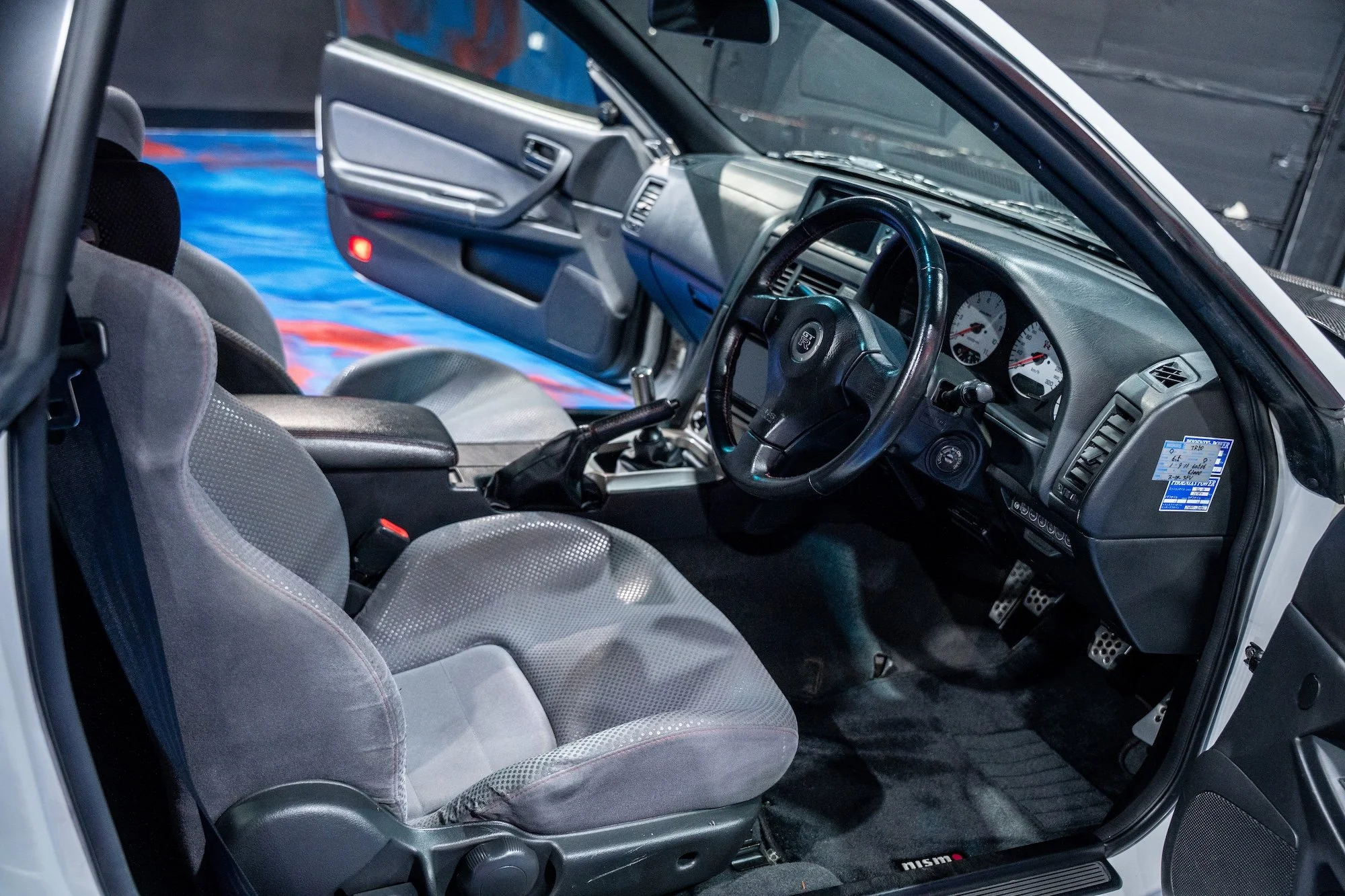 R34GTRHKSCF-51.jpg