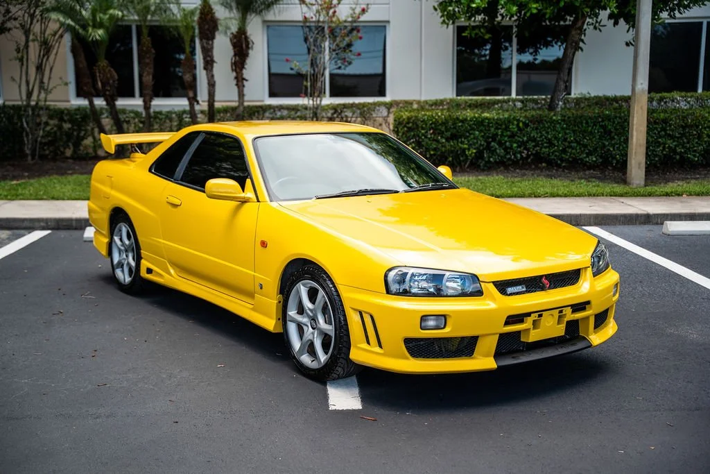YELLOW34GTT-03.jpg