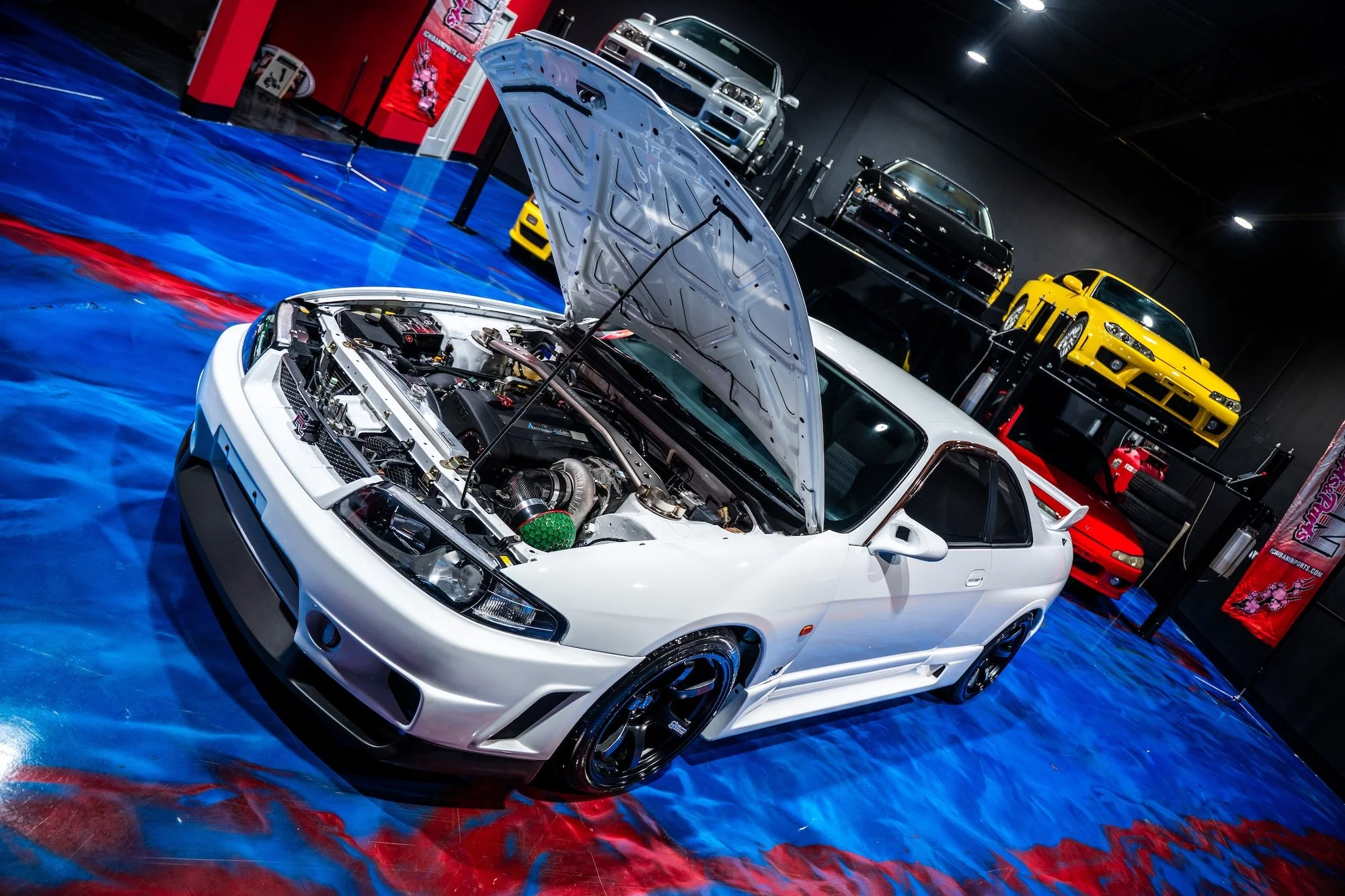 AutoGalleryR33-57.jpg