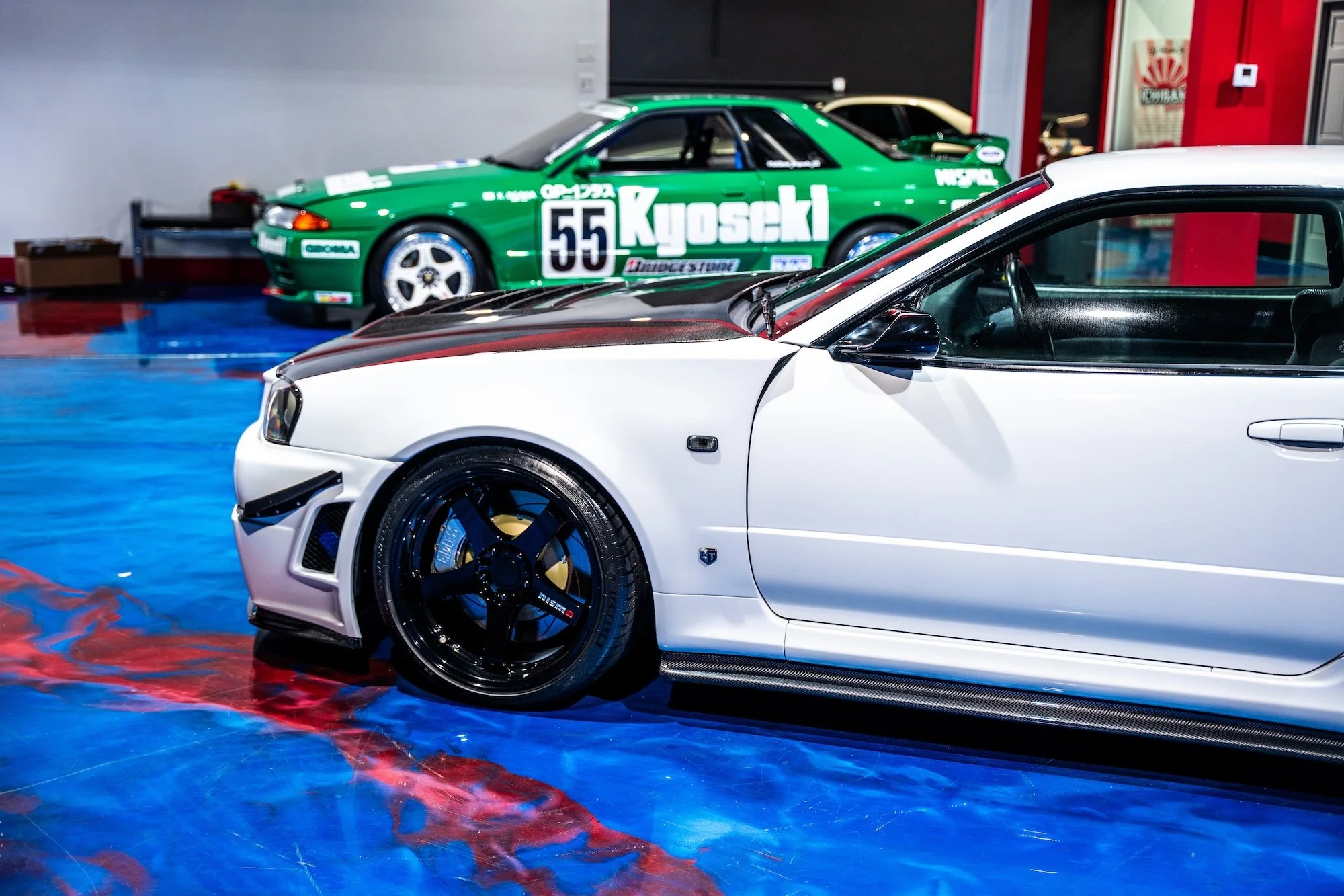 R34GTRHKSCF-19.jpg