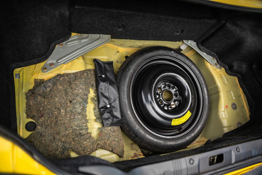 YELLOW34GTT-69.jpg
