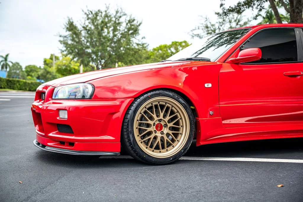 AR24DoorR34GTT-06.jpg