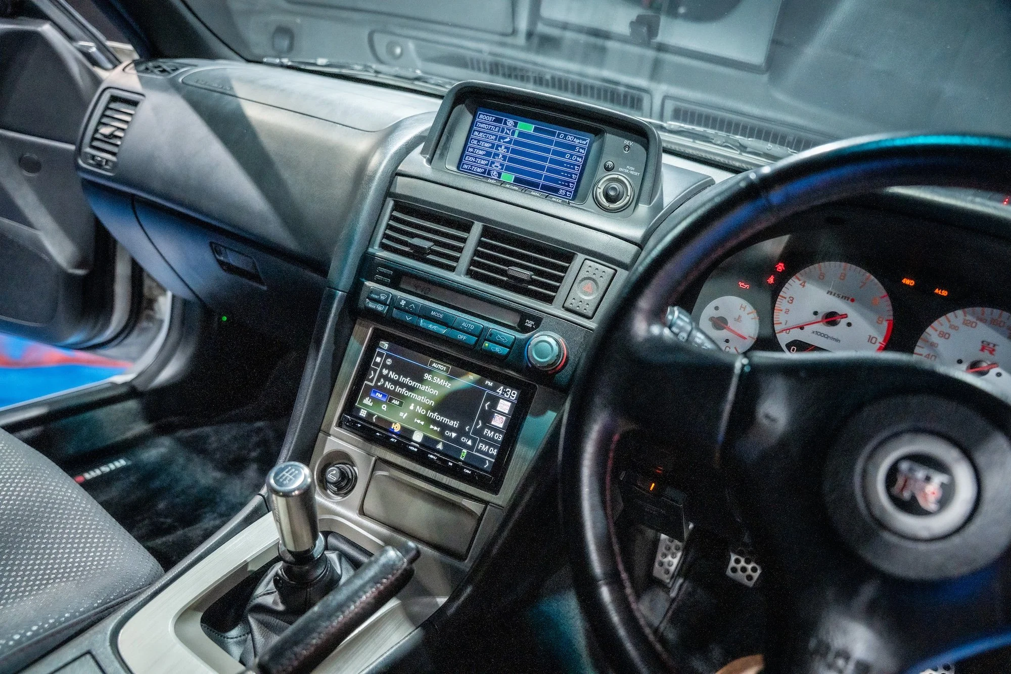 R34GTRHKSCF-59.jpg