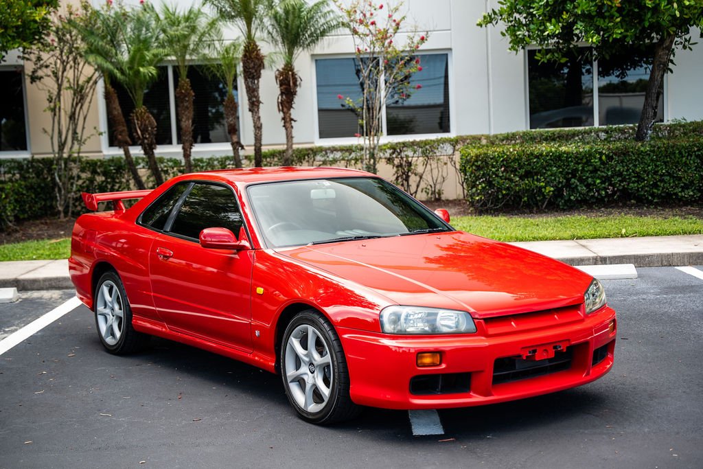 RED34GTT-02.jpg