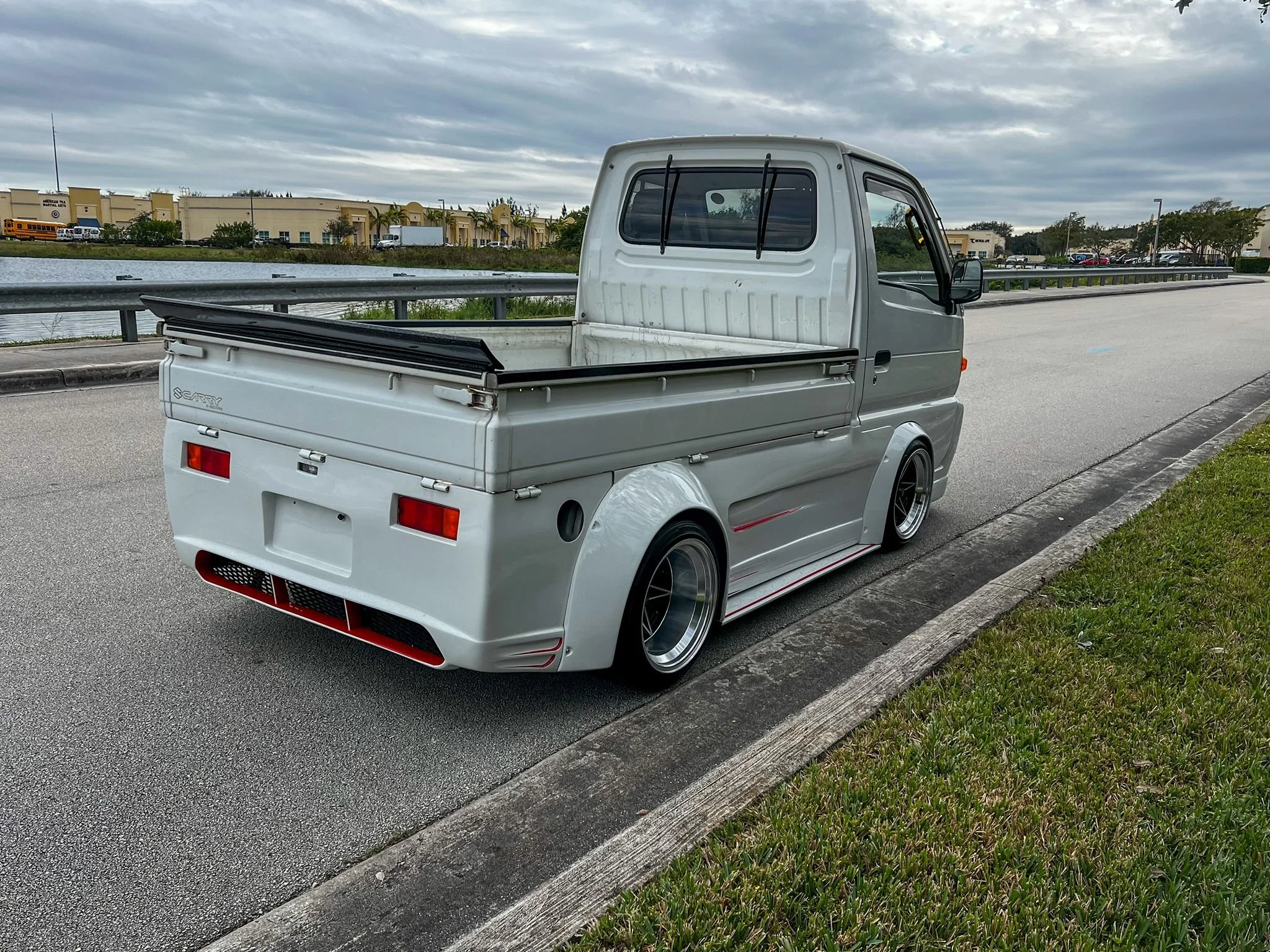 WhatsApp Image 2025-01-24 at 17.26.49 (1).jpeg