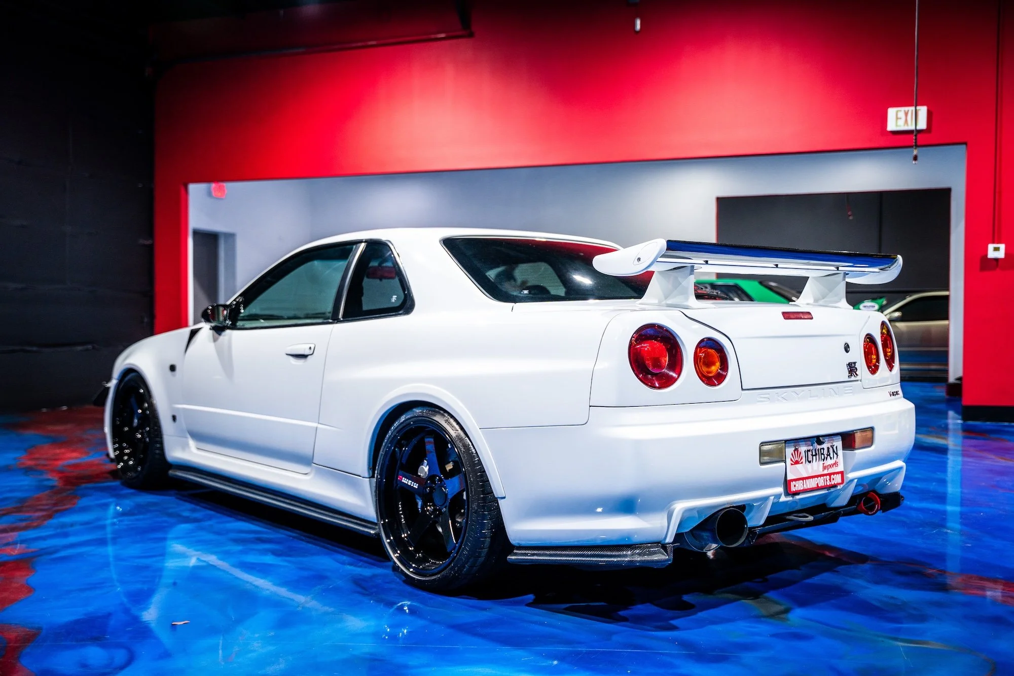 R34GTRHKSCF-23.jpg