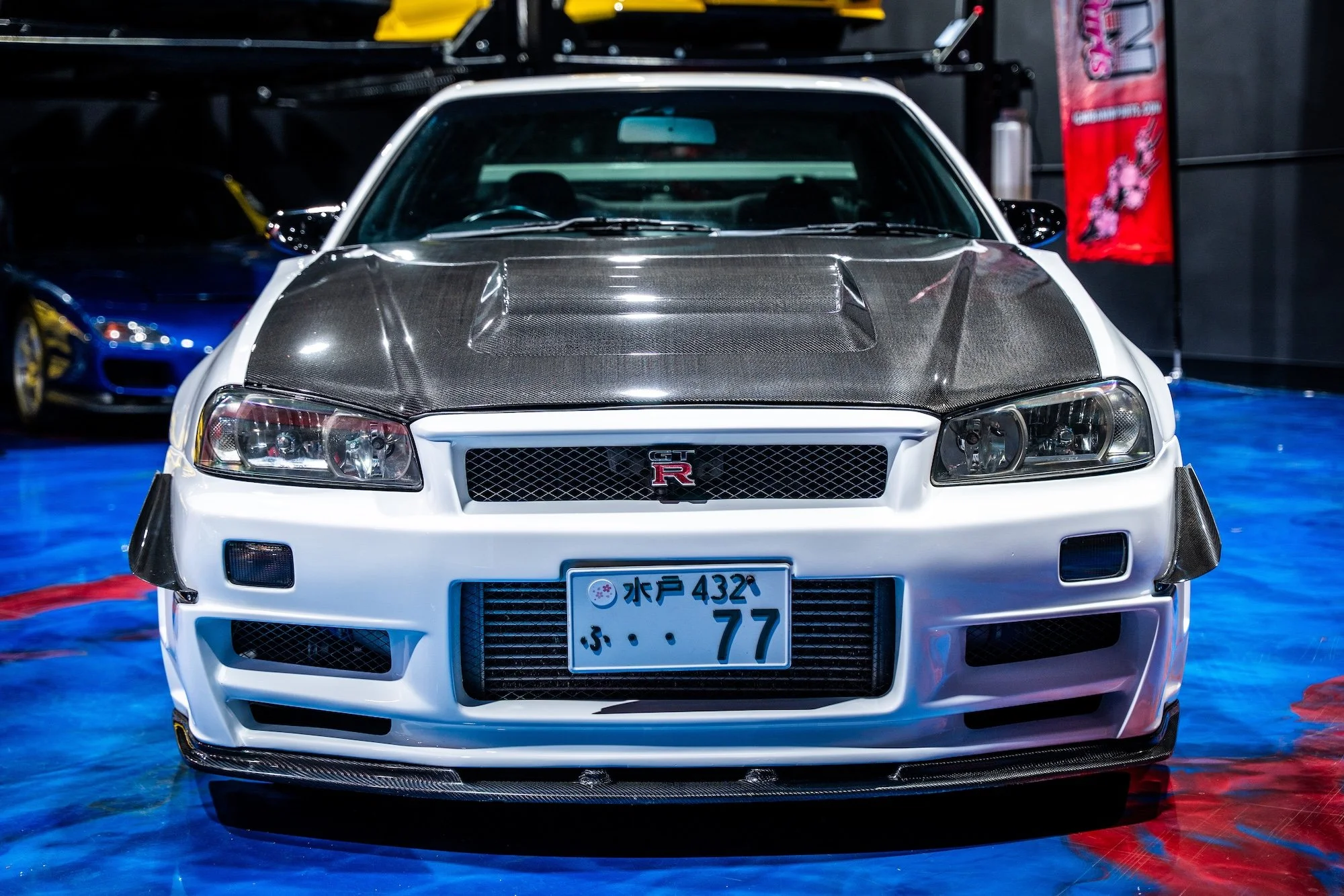 R34GTRHKSCF-02.jpg