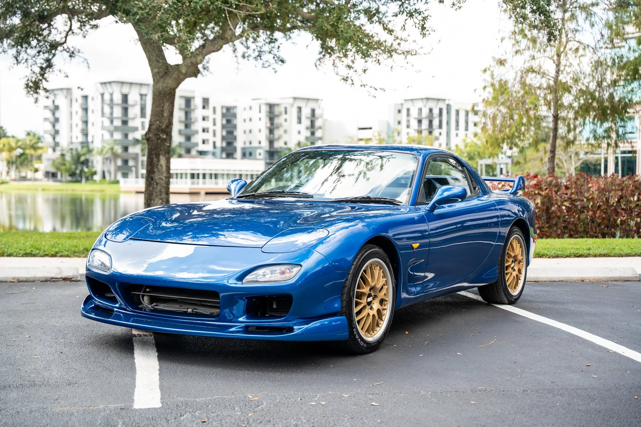 RX712_21-61.jpg