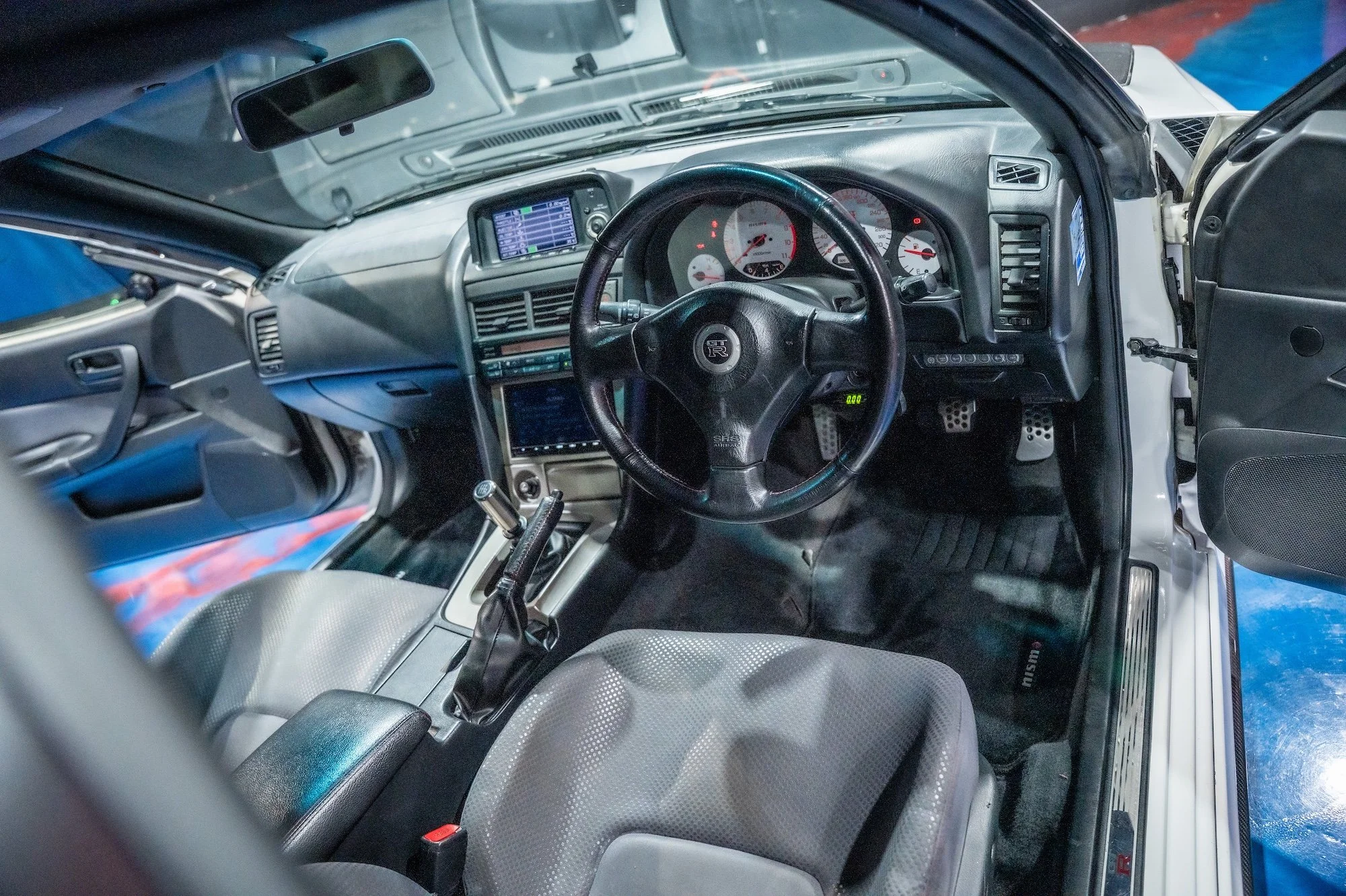 R34GTRHKSCF-60.jpg